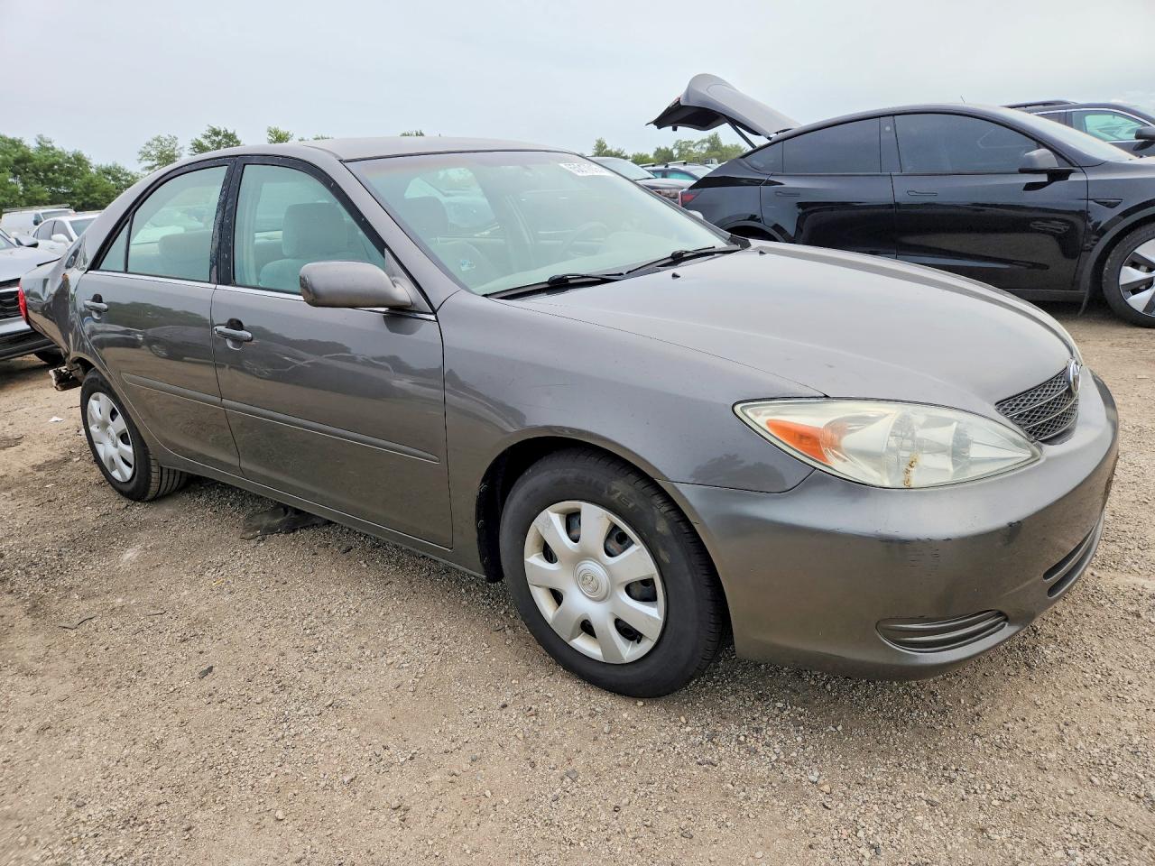 2004 Toyota Camry Le Gray vin: 4T1BE30K14U859671