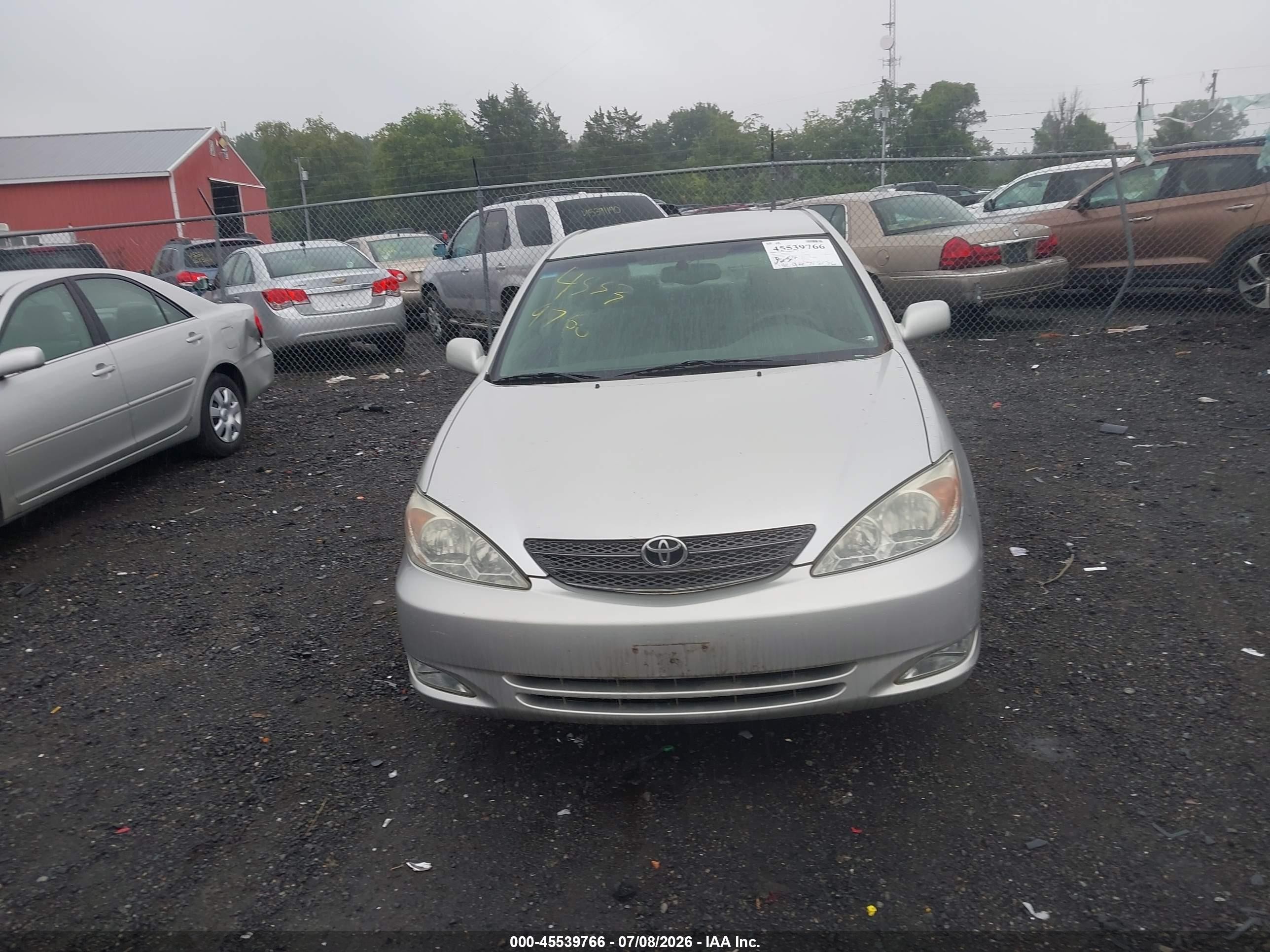 2004 Toyota Camry Xle Silver vin: 4T1BE30K14U861324