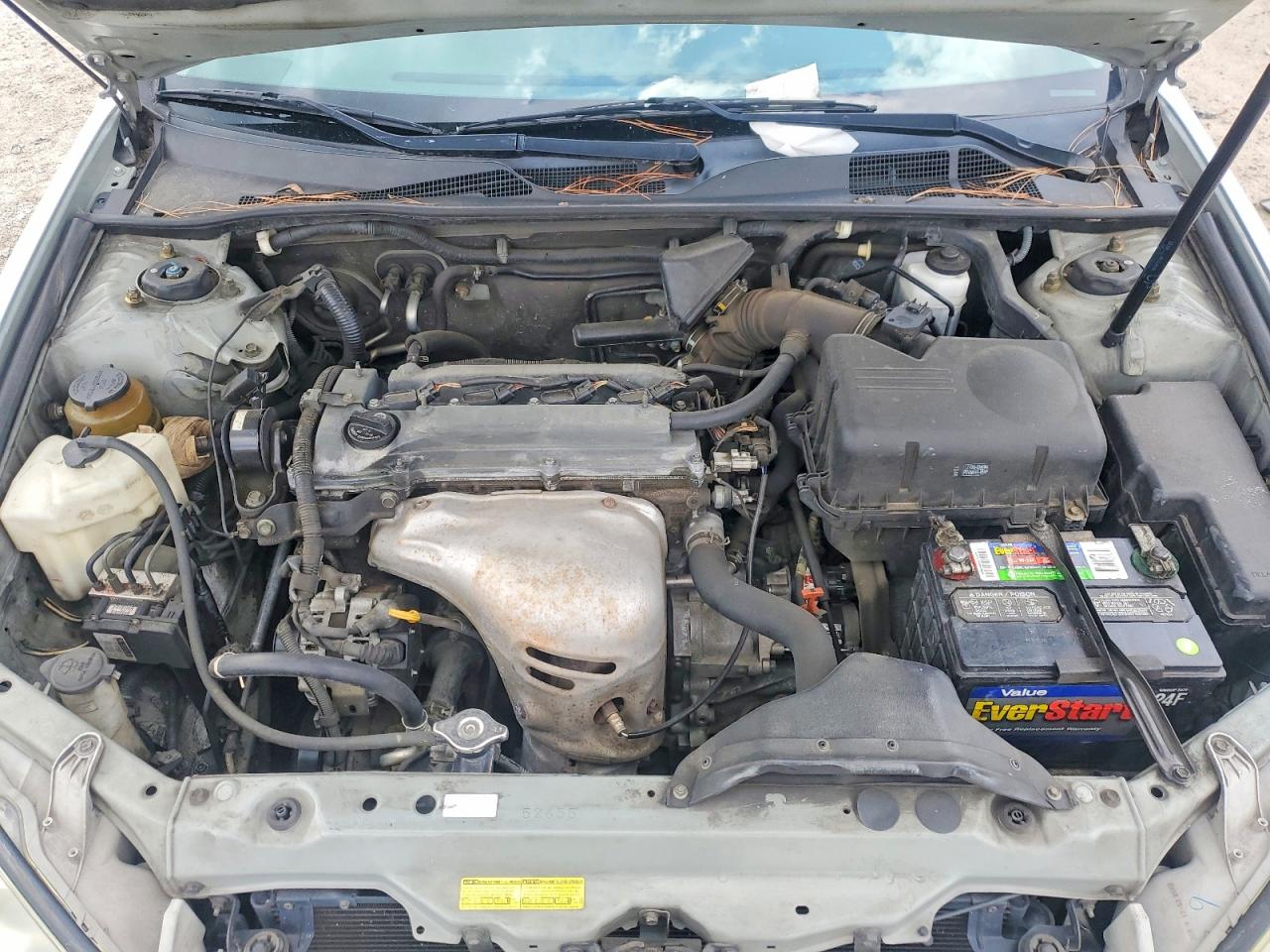 2005 Toyota Camry Le Silver vin: 4T1BE30K15U513198