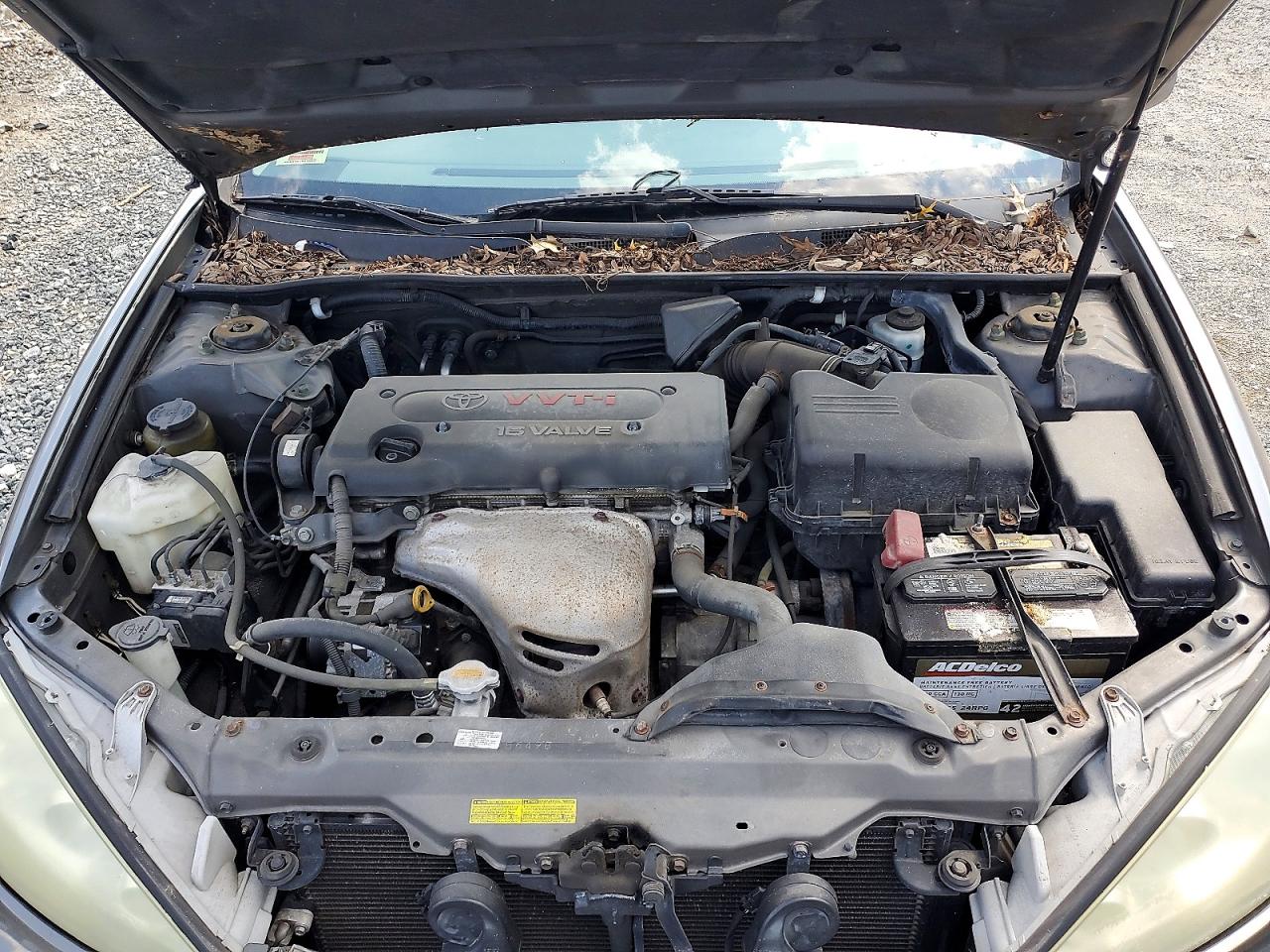 2005 Toyota Camry Le Gray vin: 4T1BE30K15U515937