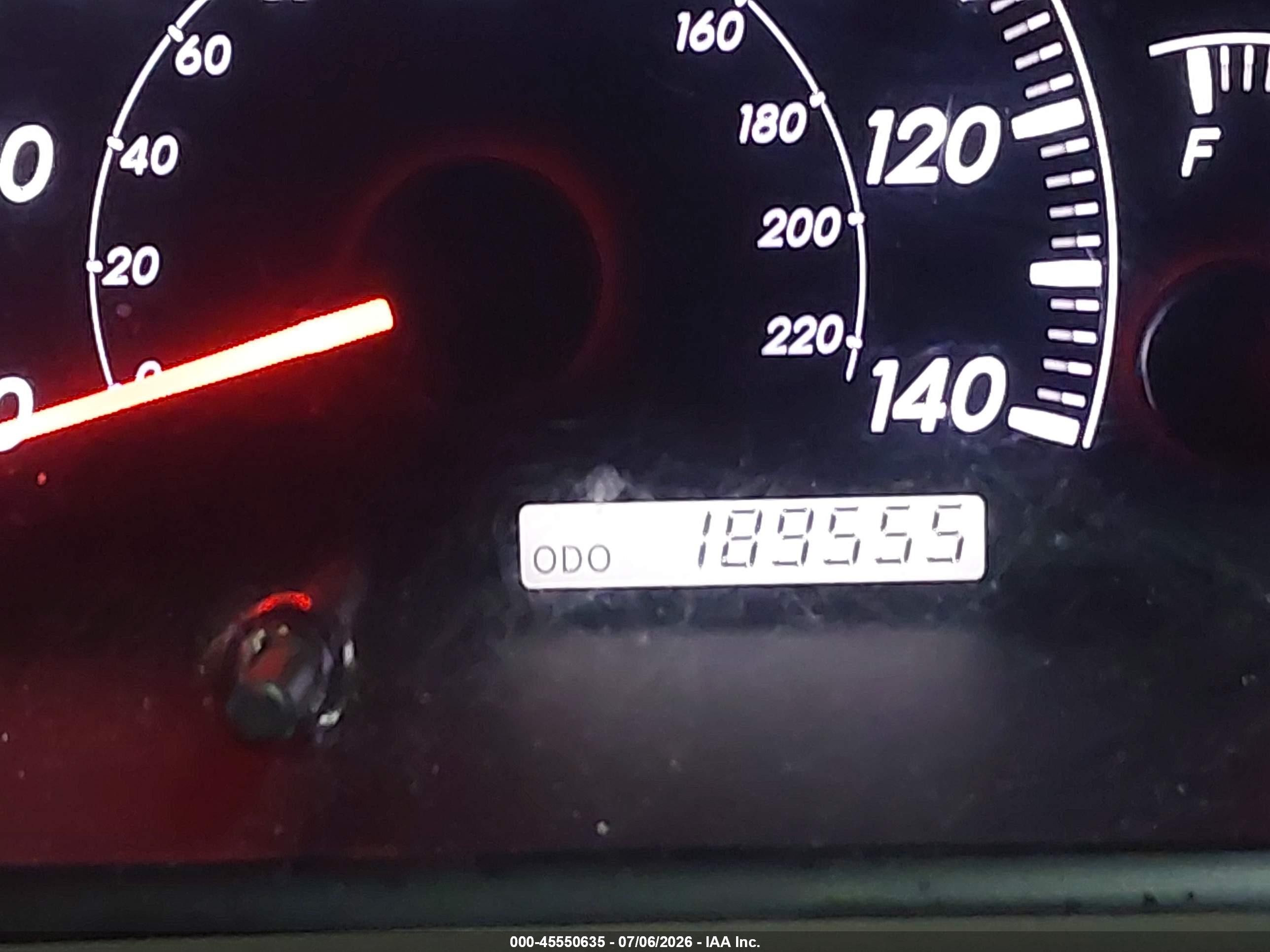 2005 Toyota Camry Le Gold vin: 4T1BE30K15U627377