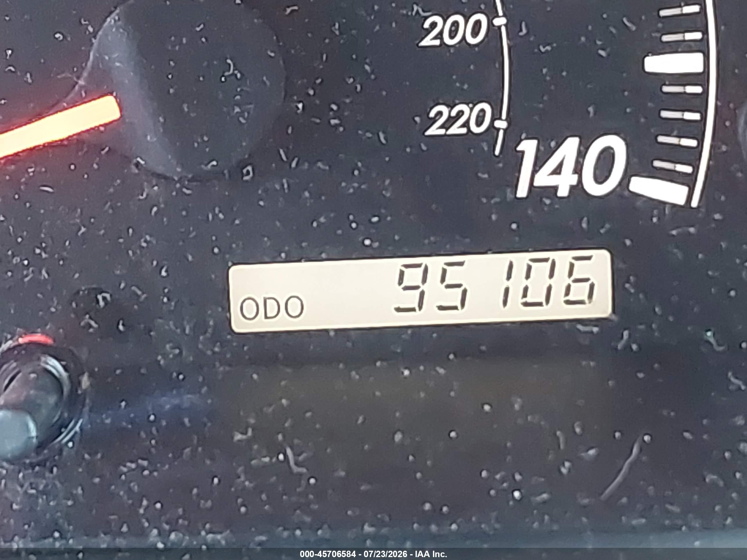 2005 Toyota Camry Le Серебряный vin: 4T1BE30K15U635379