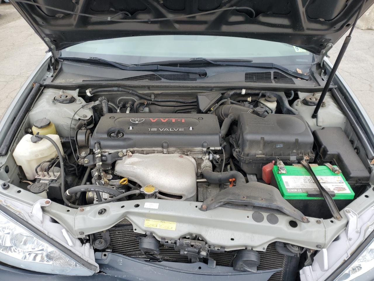 2005 Toyota Camry Le Gray vin: 4T1BE30K15U988124