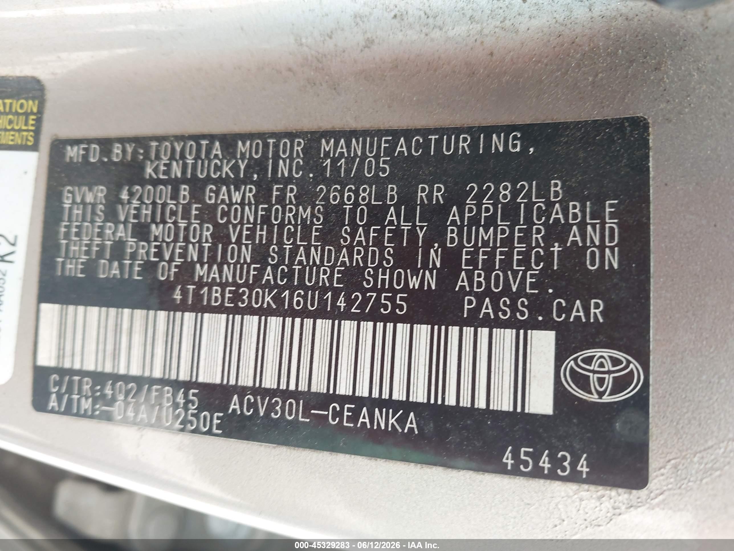 2006 Toyota Camry Le Silver vin: 4T1BE30K16U142755