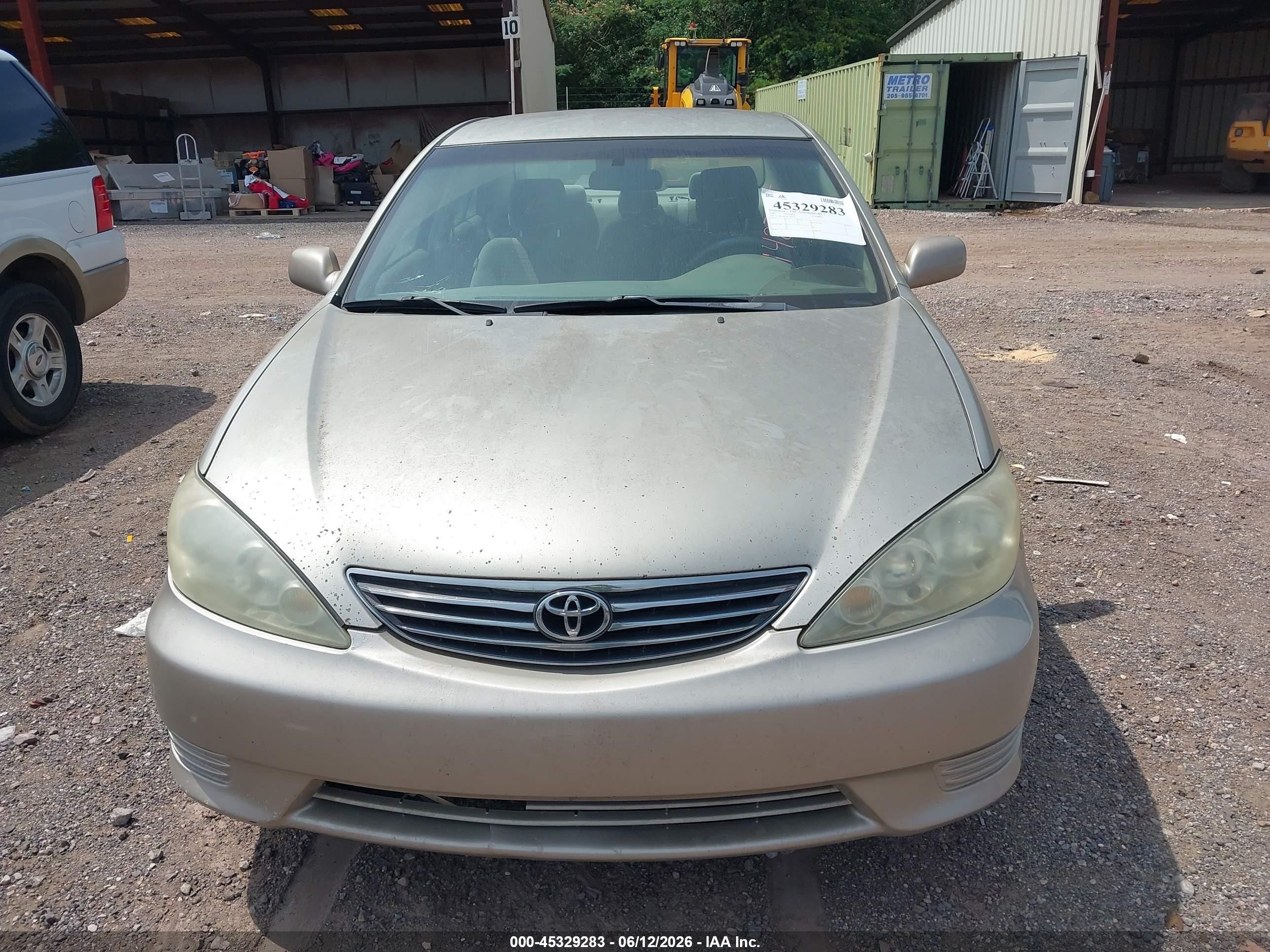 2006 Toyota Camry Le Silver vin: 4T1BE30K16U142755