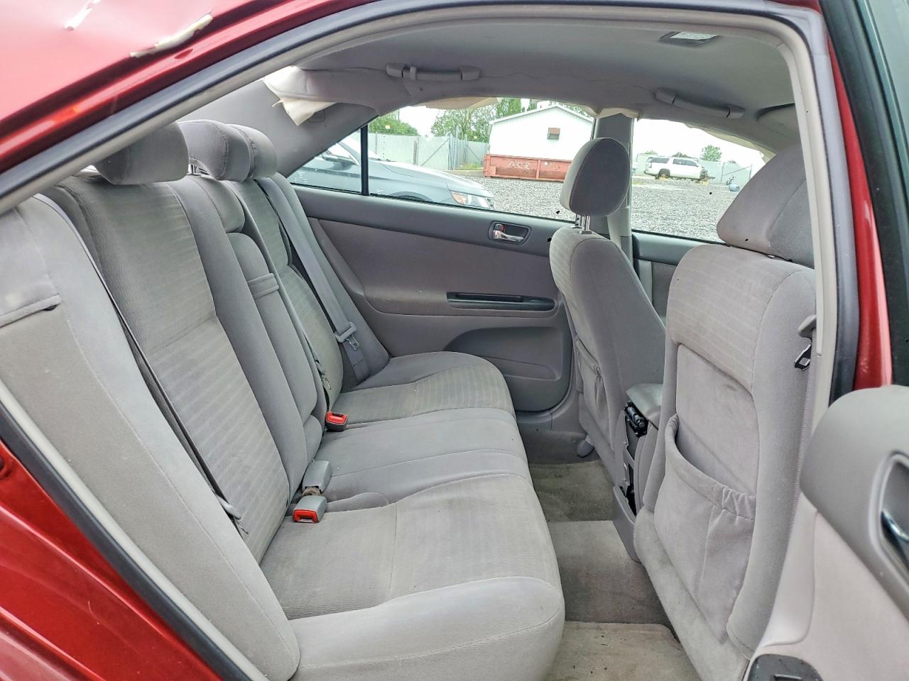 2006 Toyota Camry Le Red vin: 4T1BE30K16U154758