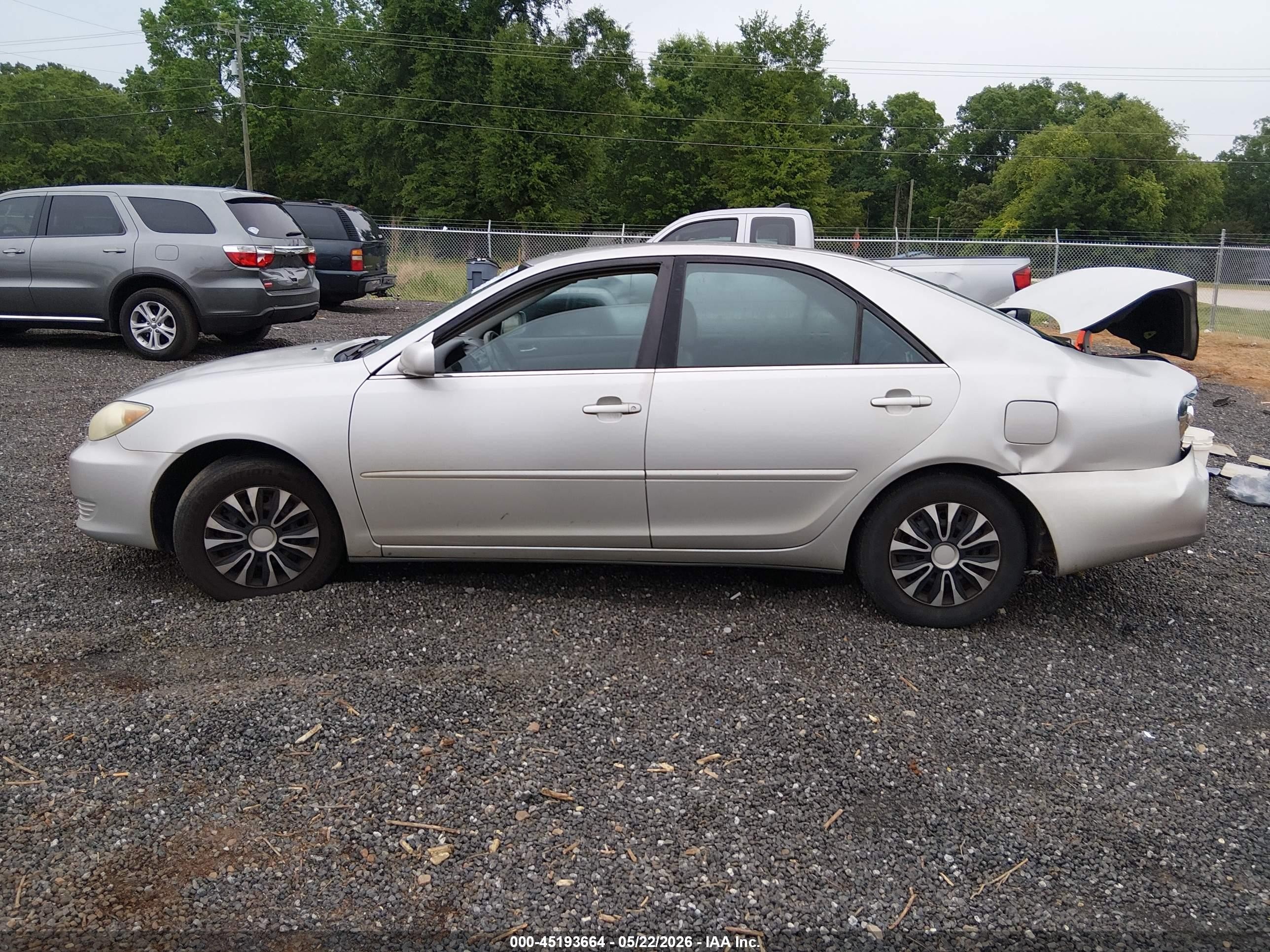2006 Toyota Camry Le Silver vin: 4T1BE30K16U676029