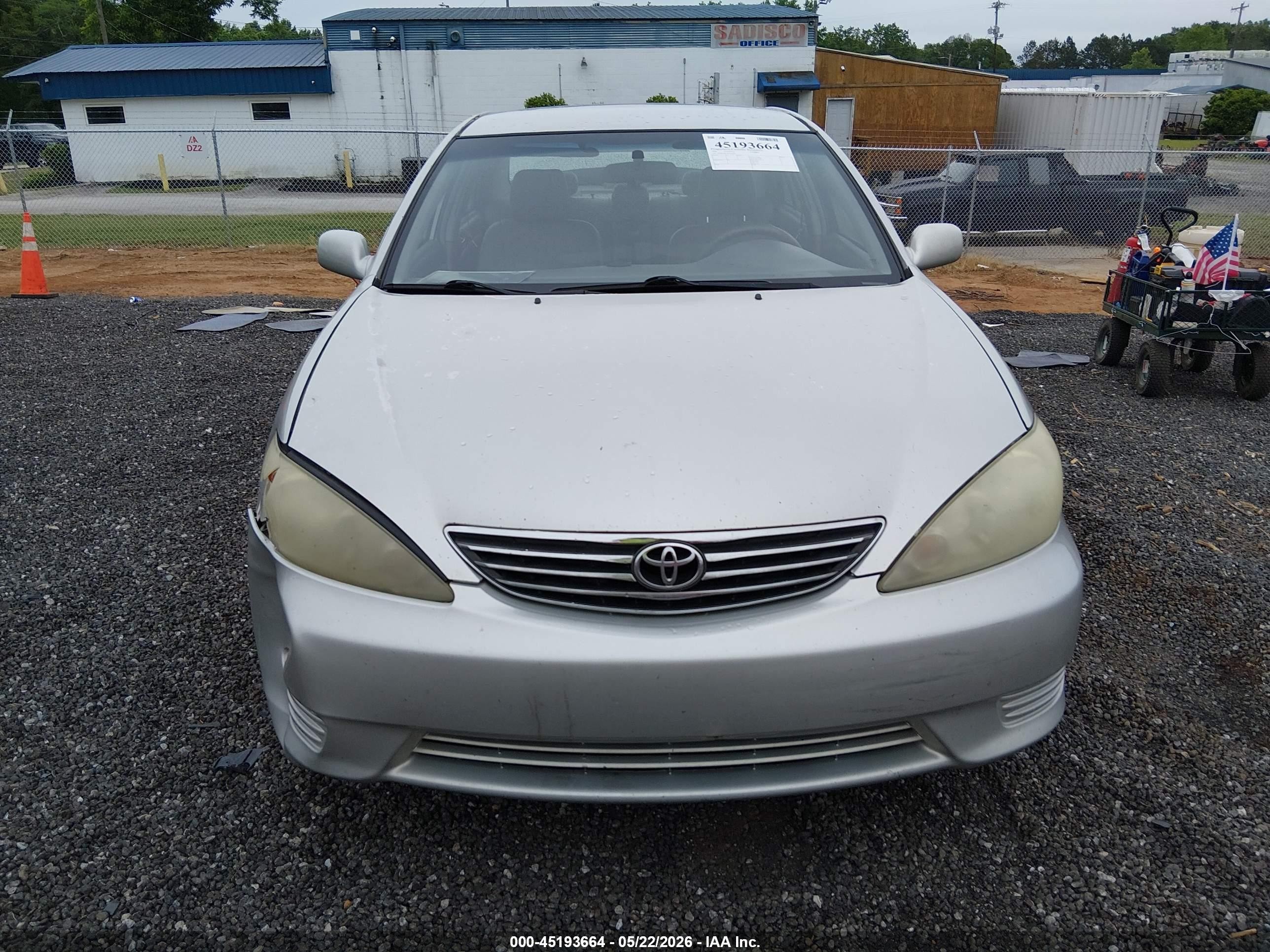 2006 Toyota Camry Le Silver vin: 4T1BE30K16U676029