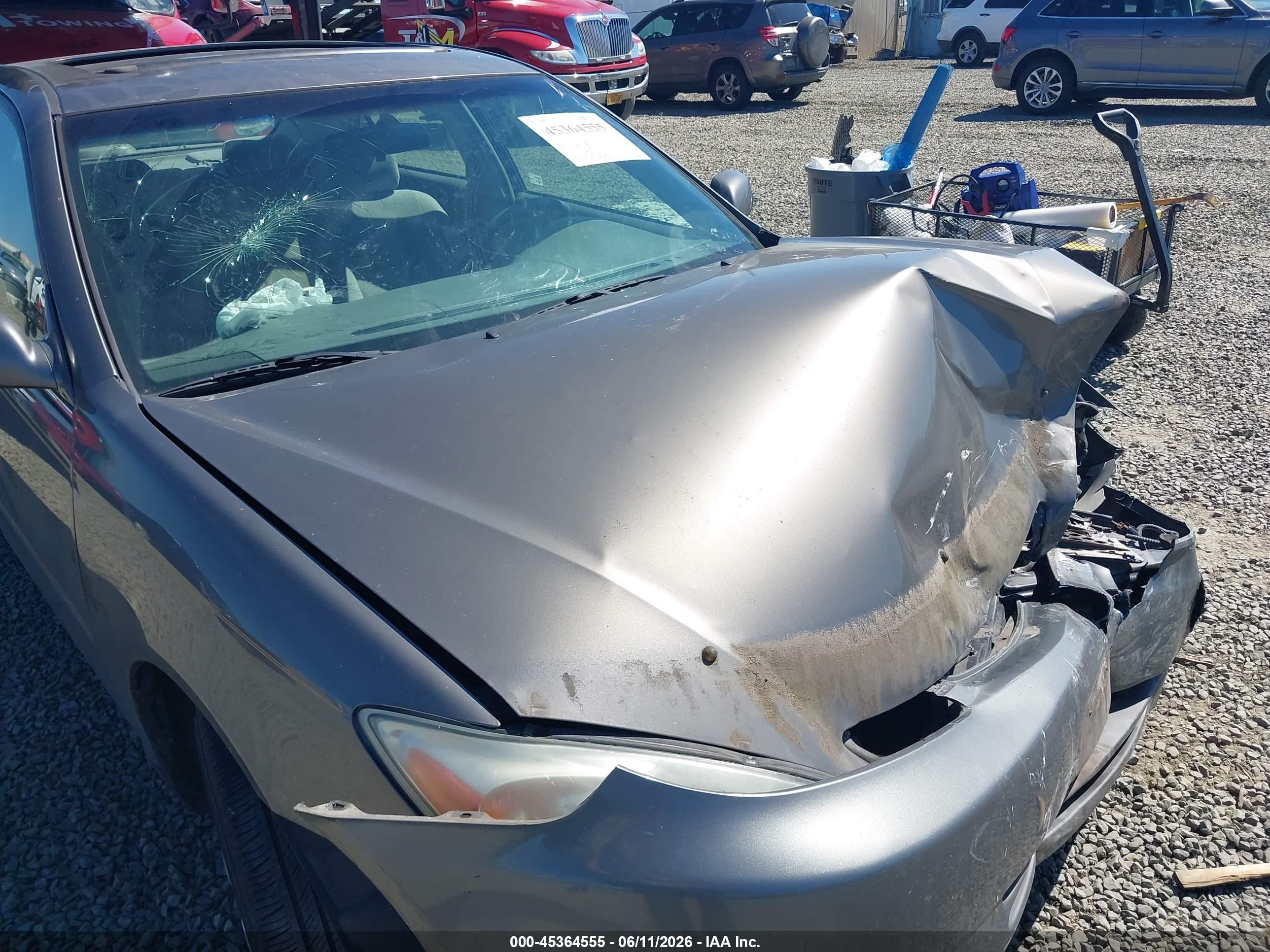 2002 Toyota Camry Le Brown vin: 4T1BE30K22U555861