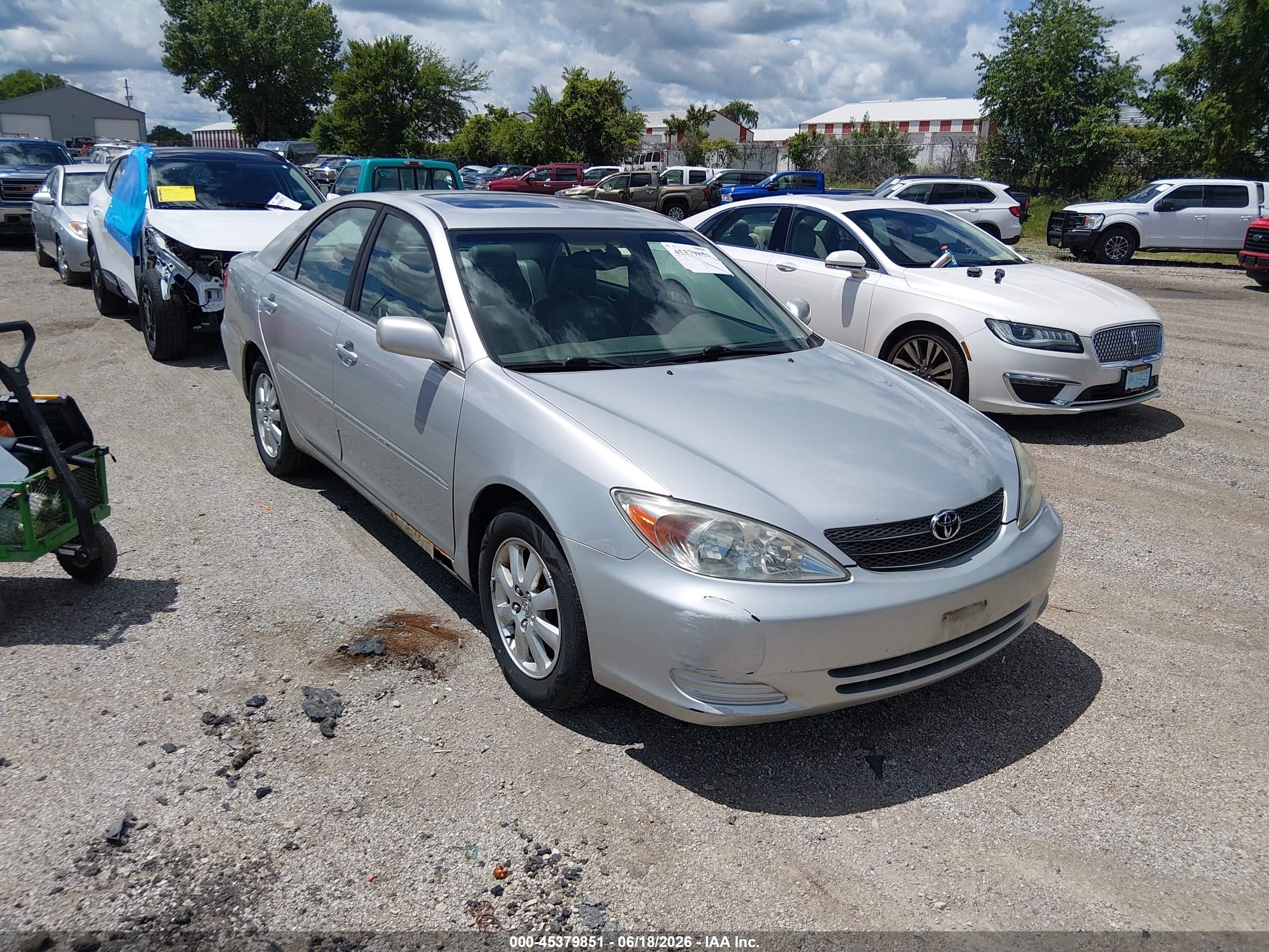2002 Toyota Camry Xle Silver vin: 4T1BE30K22U624791