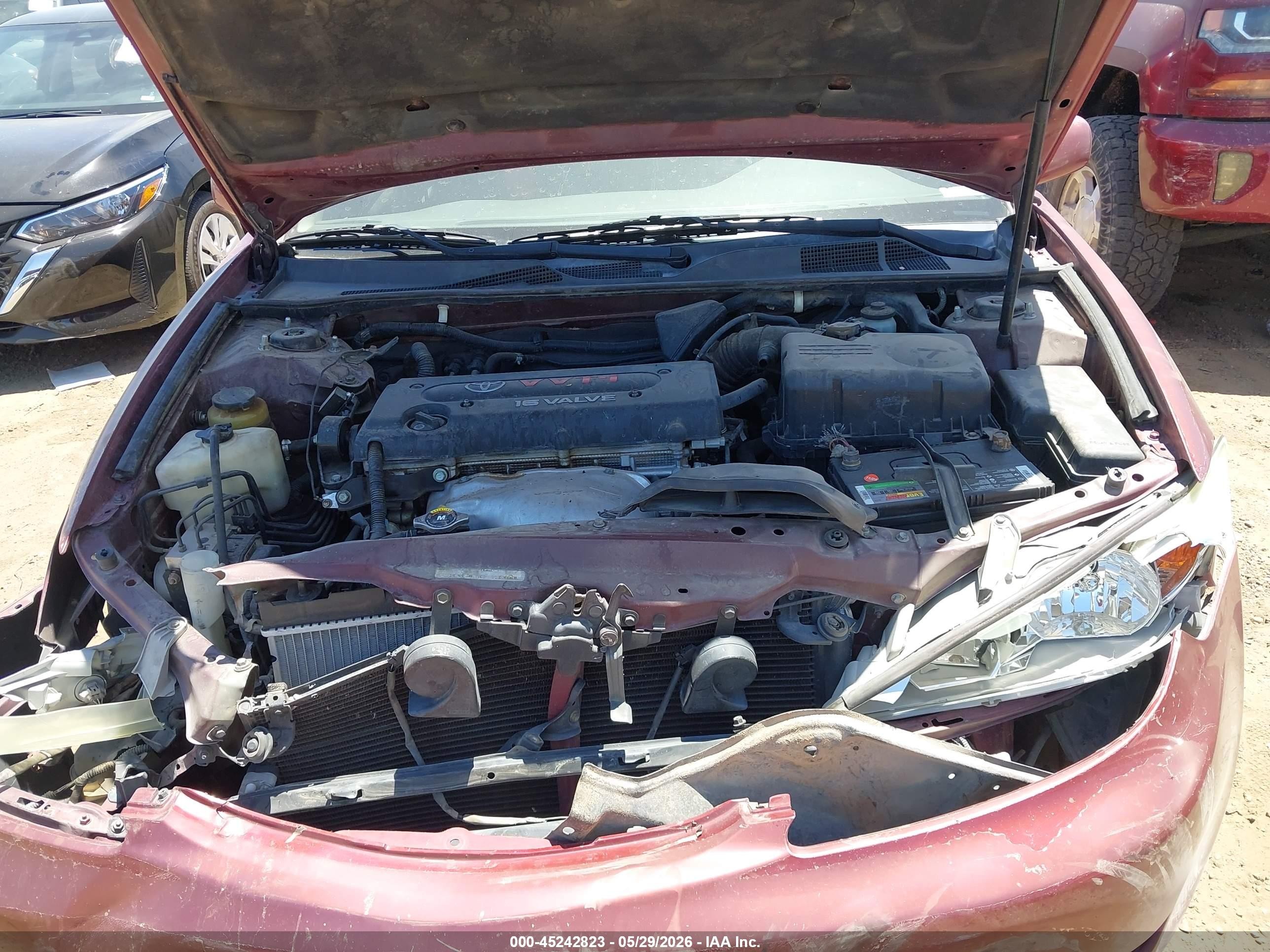 2003 Toyota Camry Xle Red vin: 4T1BE30K23U126284