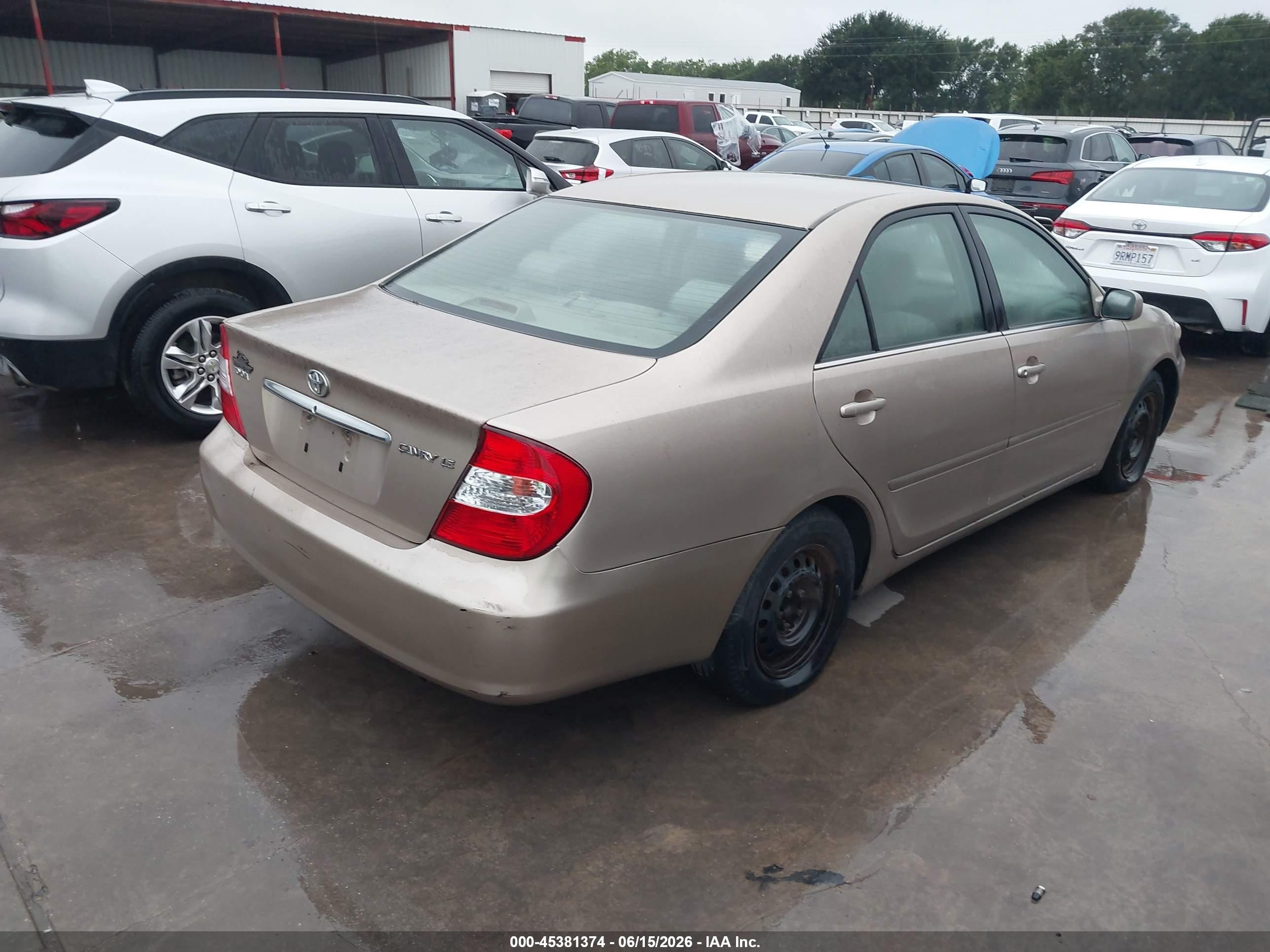 2003 Toyota Camry Le Золотой vin: 4T1BE30K23U149435