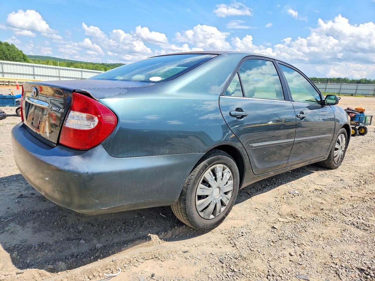 2003 Toyota Camry Xle Зеленый vin: 4T1BE30K23U756001