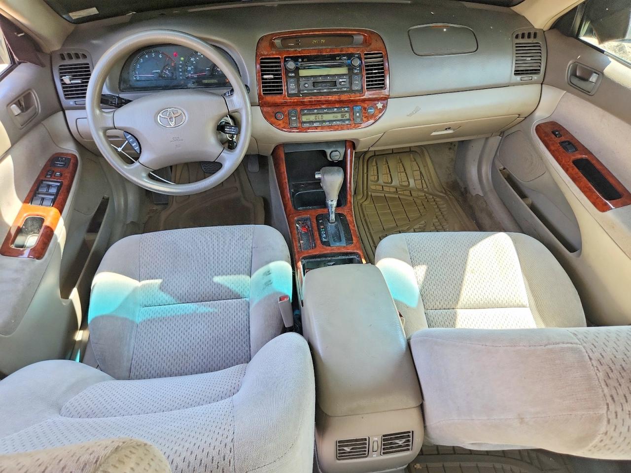 2003 Toyota Camry Xle Зеленый vin: 4T1BE30K23U756001
