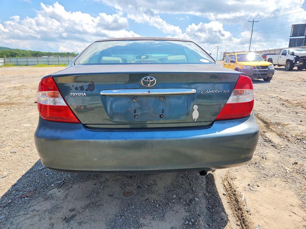 2003 Toyota Camry Xle Зеленый vin: 4T1BE30K23U756001