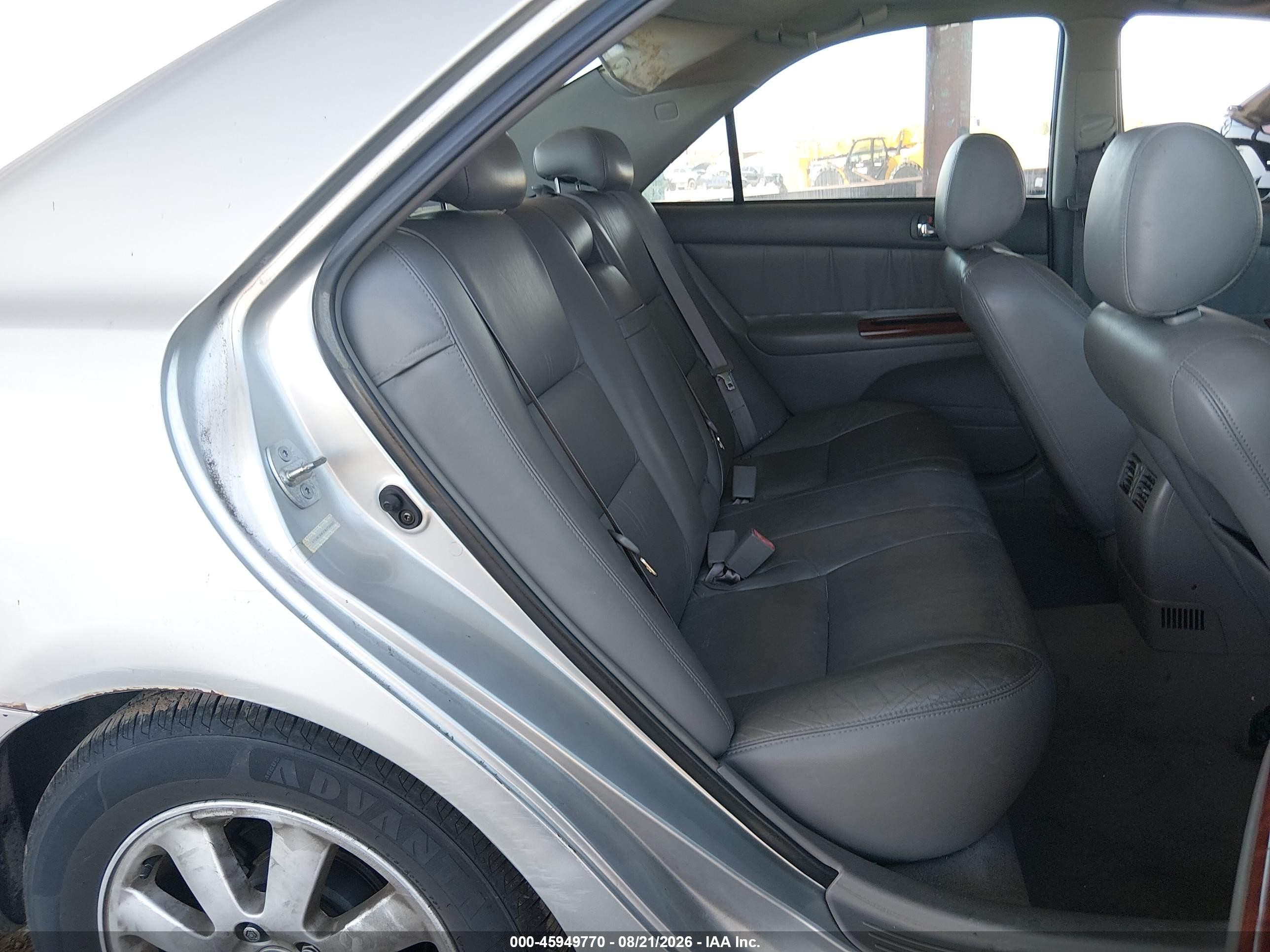 2003 Toyota Camry Xle Серебряный vin: 4T1BE30K23U758007