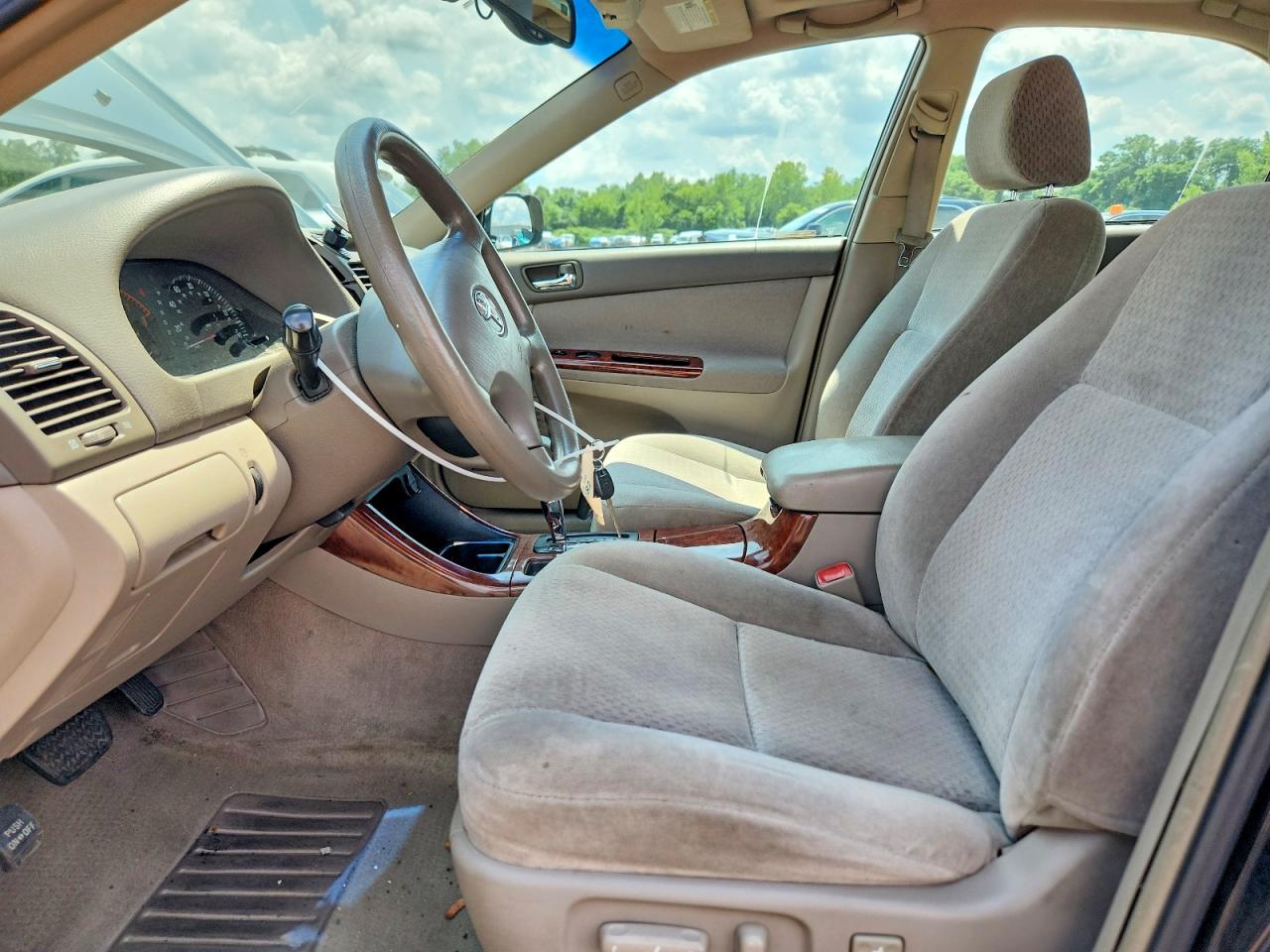 2004 Toyota Camry Xle Black vin: 4T1BE30K24U336028