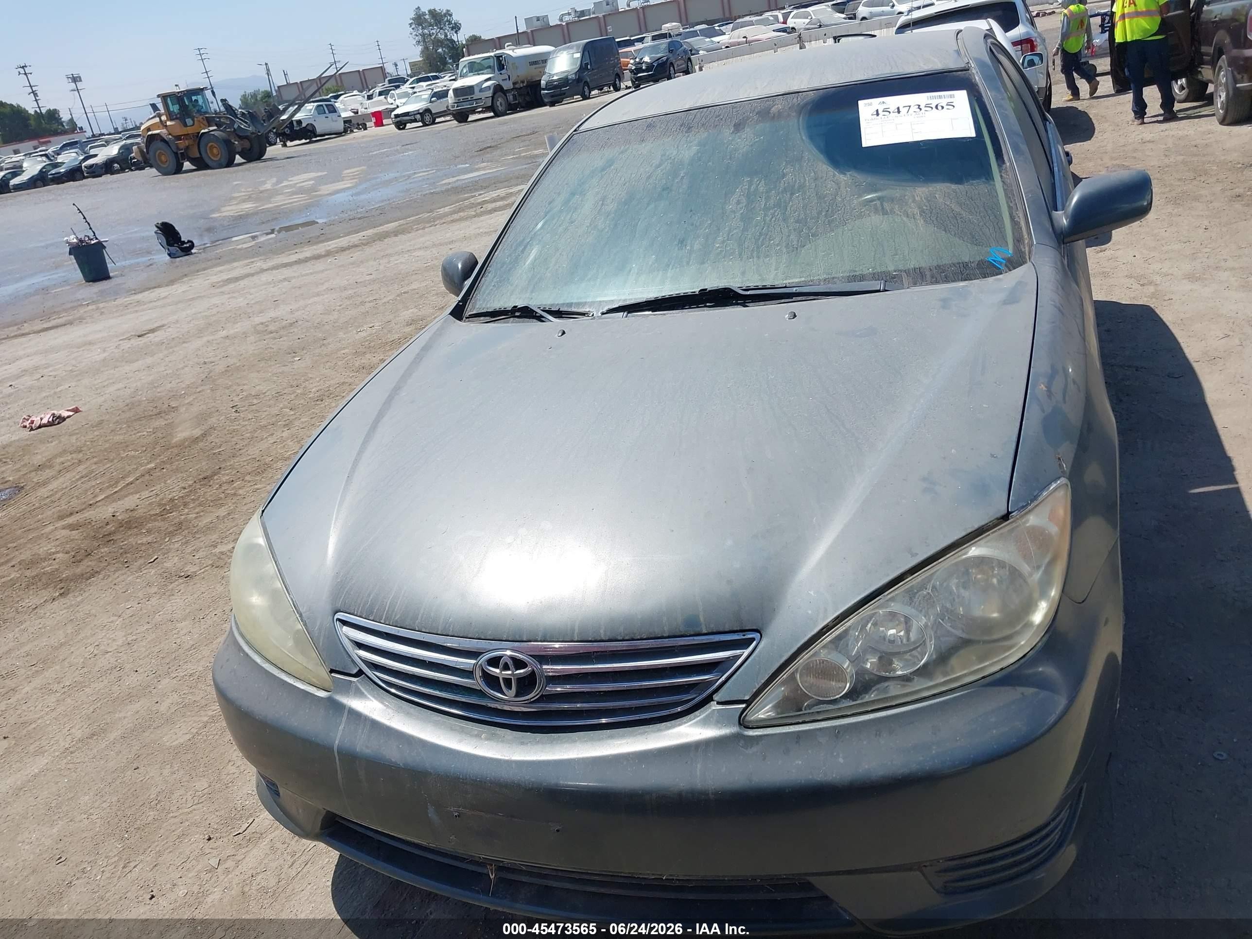 2005 Toyota Camry Le Серый vin: 4T1BE30K25U054344