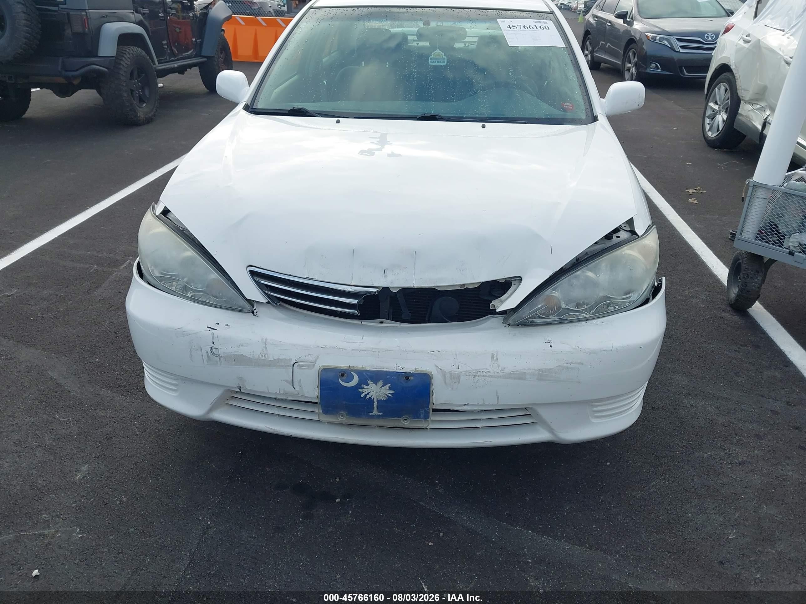 2005 Toyota Camry Le White vin: 4T1BE30K25U423624