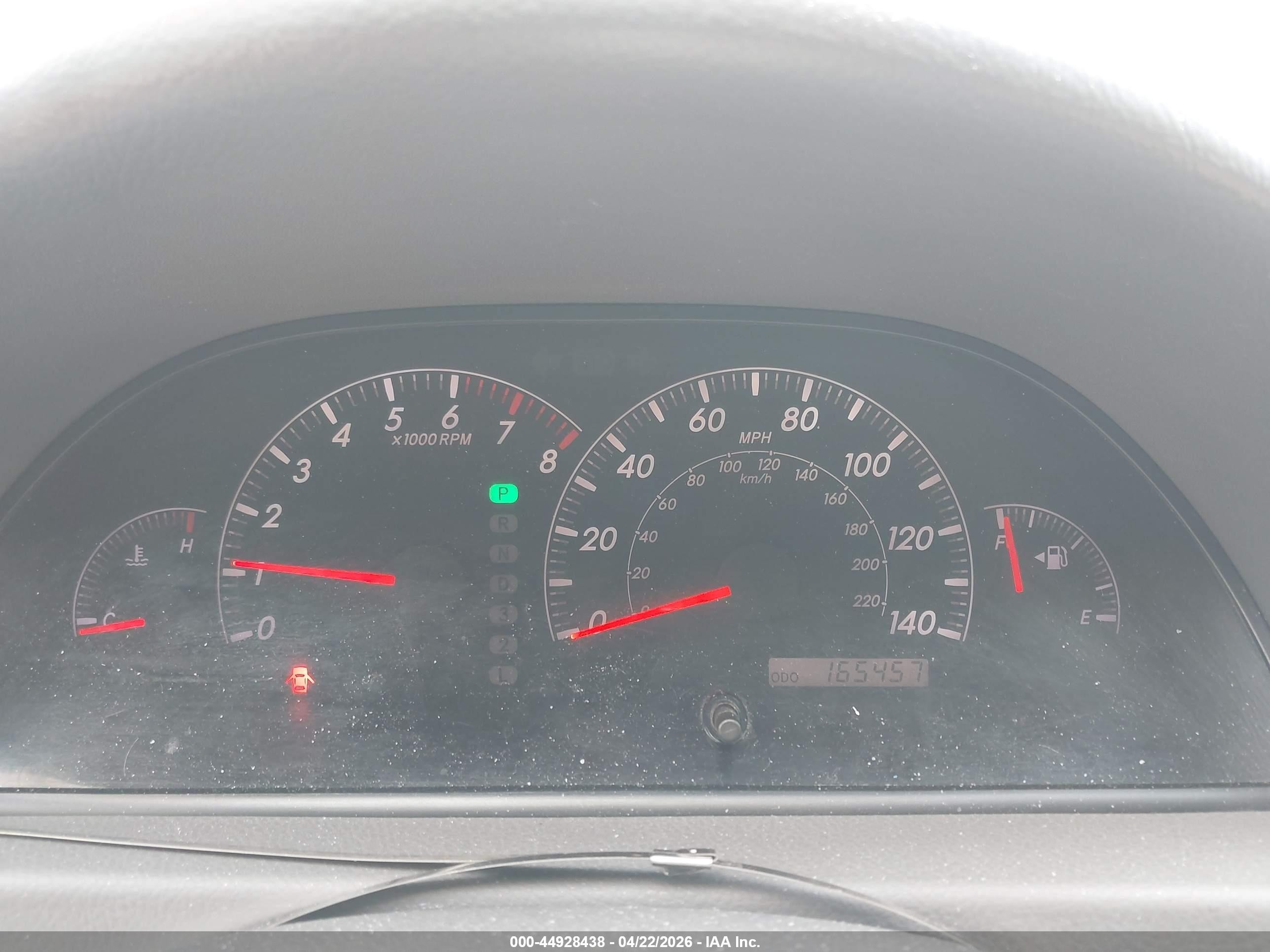 2005 Toyota Camry Le Silver vin: 4T1BE30K25U518944