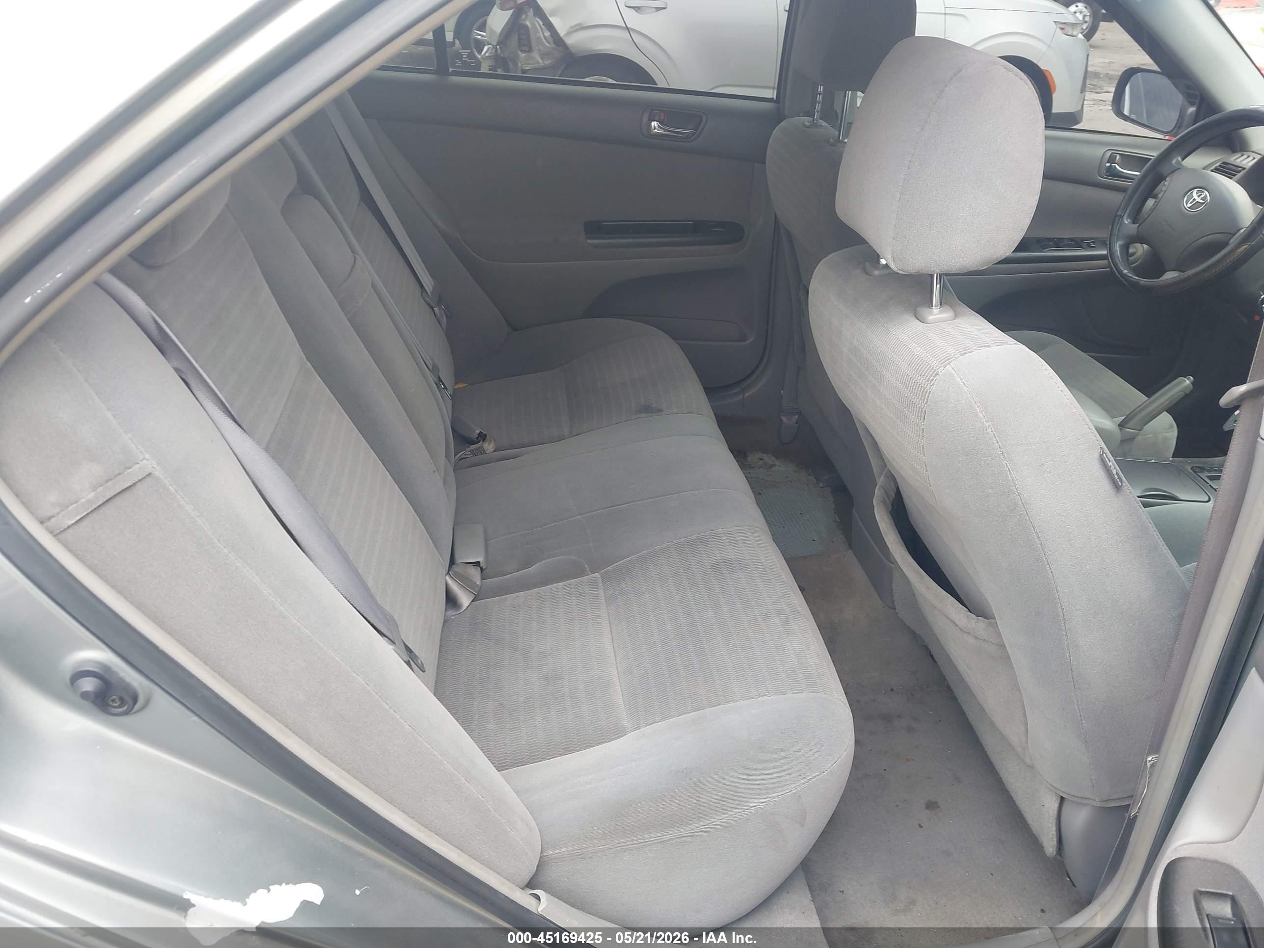 2005 Toyota Camry Le Gray vin: 4T1BE30K25U528941