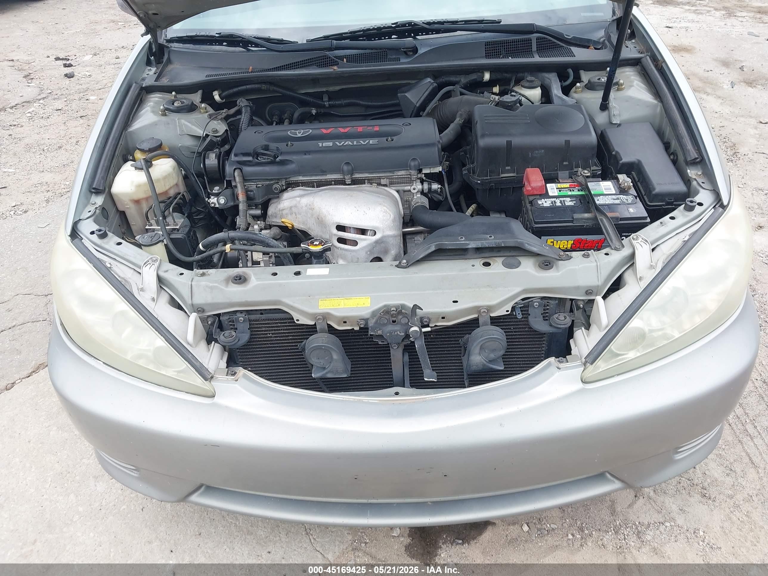 2005 Toyota Camry Le Gray vin: 4T1BE30K25U528941