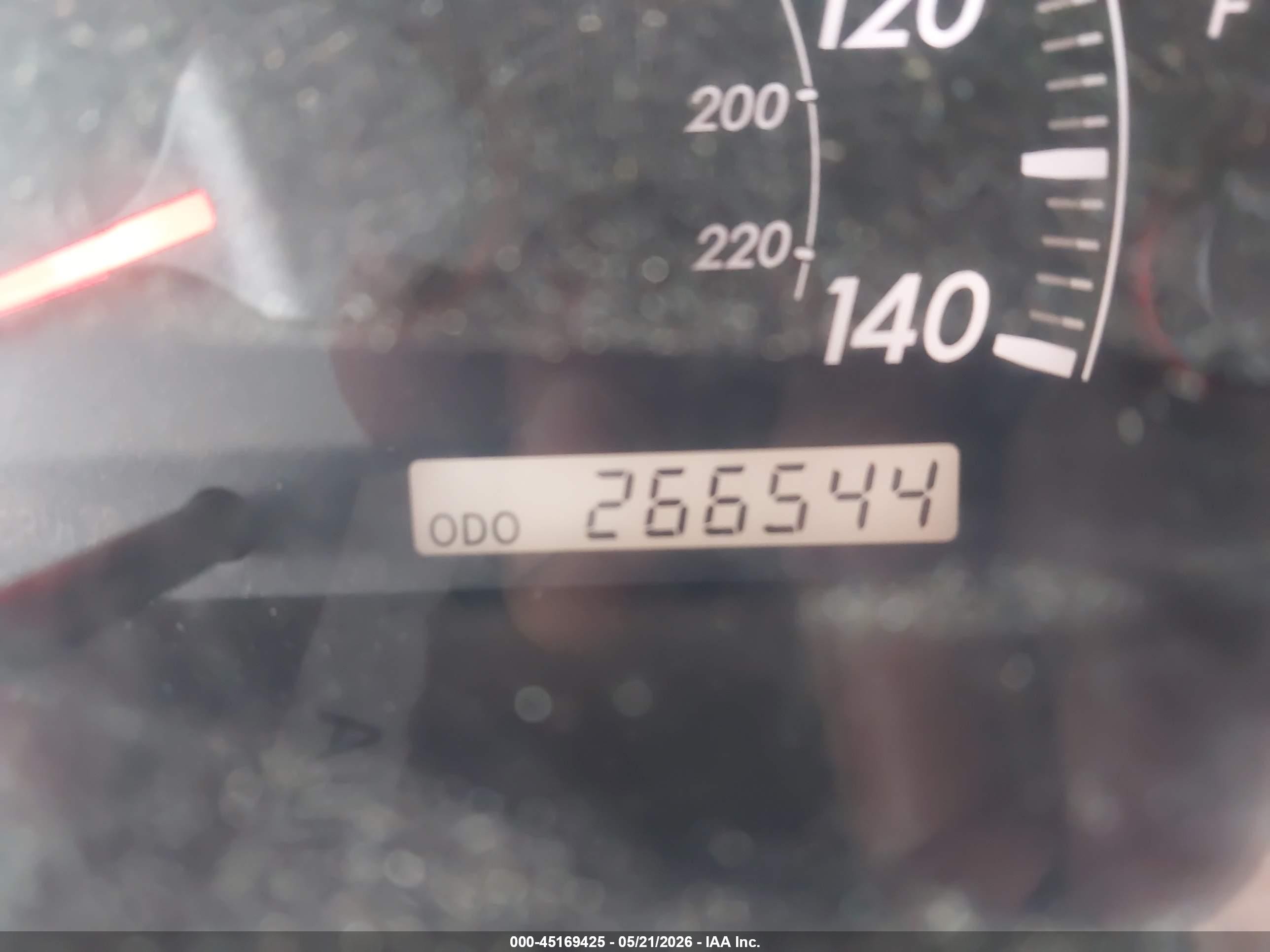 2005 Toyota Camry Le Gray vin: 4T1BE30K25U528941