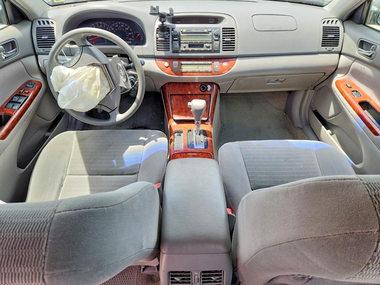 2005 Toyota Camry Xle Gray vin: 4T1BE30K25U554665