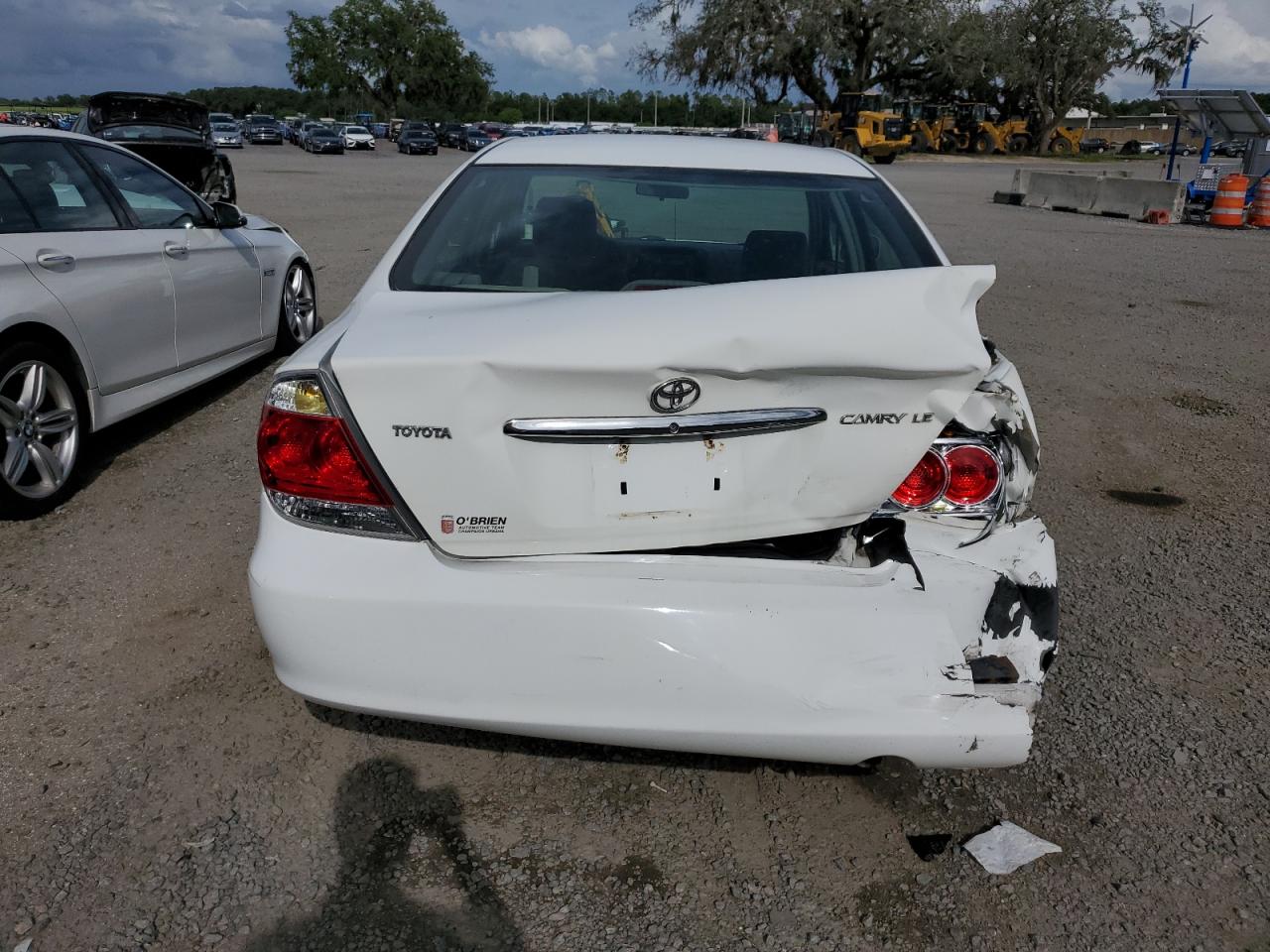 2005 Toyota Camry Le Белый vin: 4T1BE30K25U594812