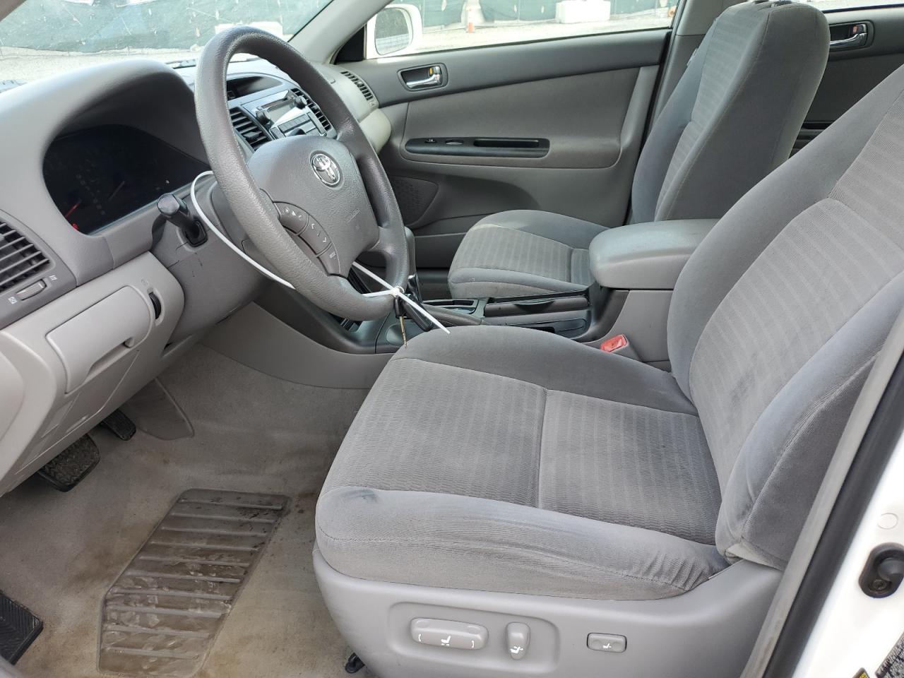 2005 Toyota Camry Le Белый vin: 4T1BE30K25U594812