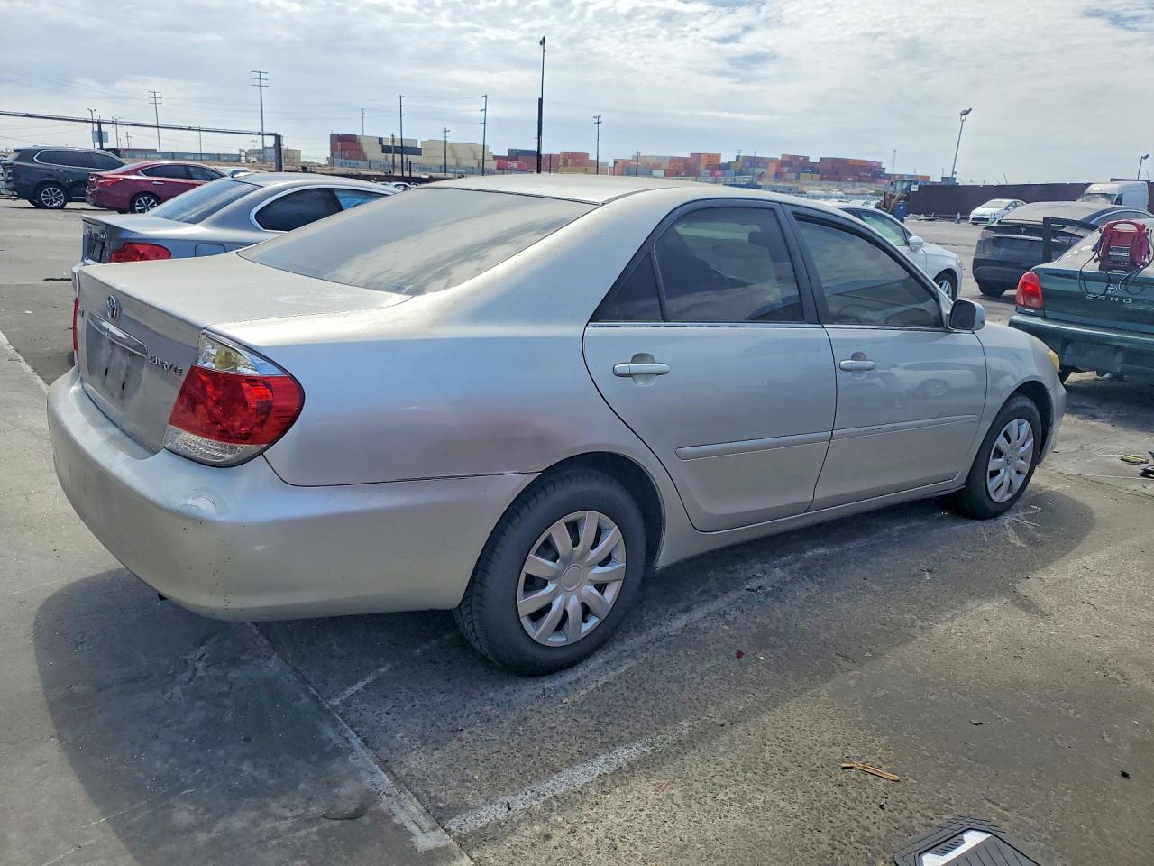 2006 Toyota Camry Le Серебряный vin: 4T1BE30K26U669252