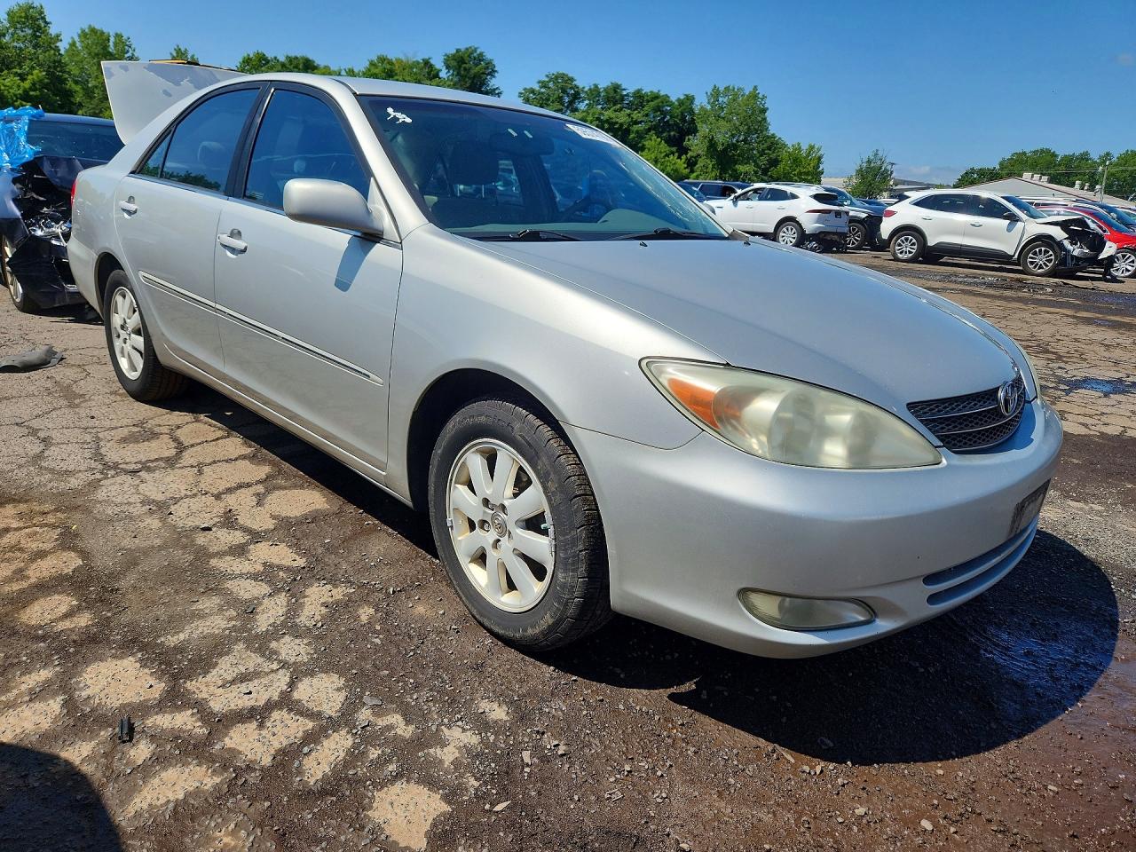 2003 Toyota Camry Xle Silver vin: 4T1BE30K33U221422