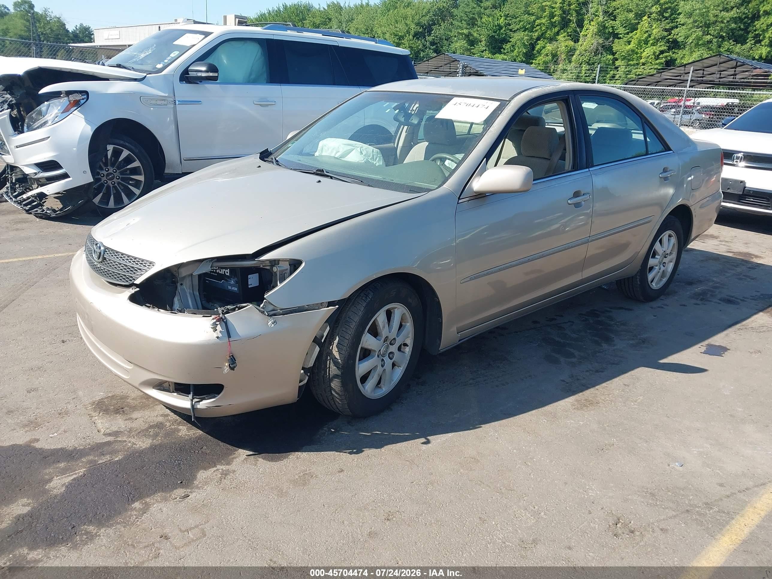 2003 Toyota Camry Xle Tan vin: 4T1BE30K33U741376