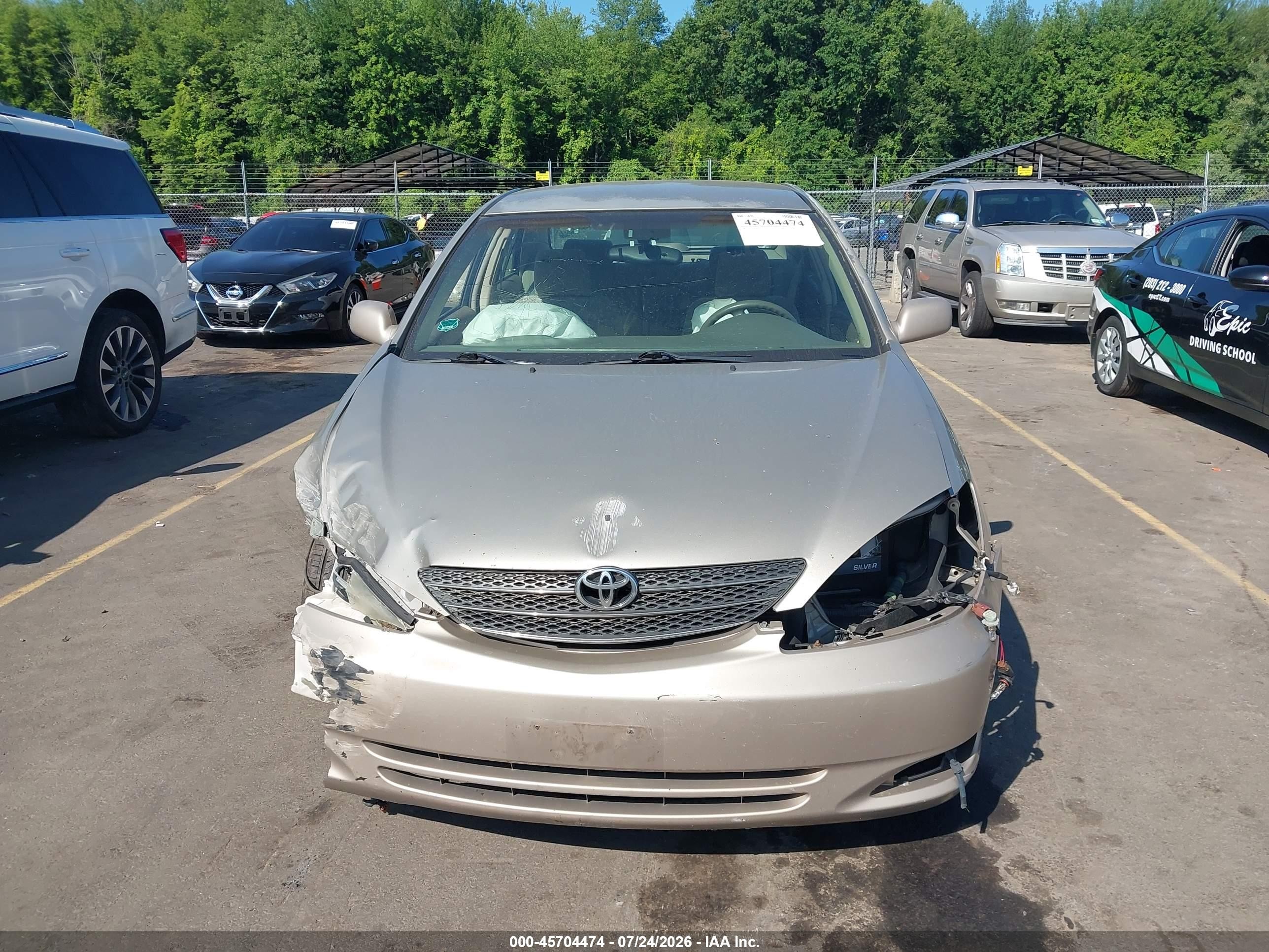 2003 Toyota Camry Xle Tan vin: 4T1BE30K33U741376