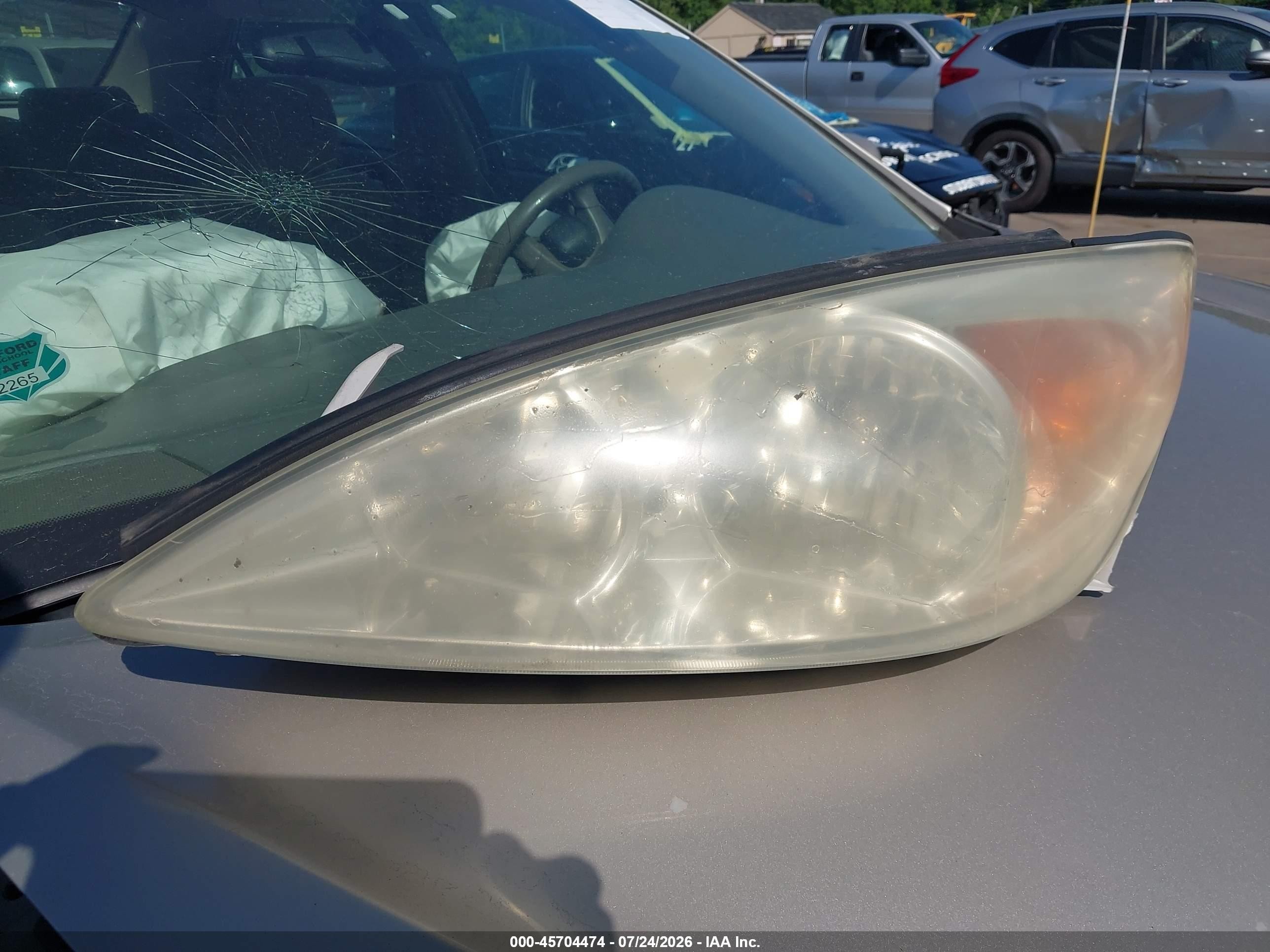 2003 Toyota Camry Xle Tan vin: 4T1BE30K33U741376