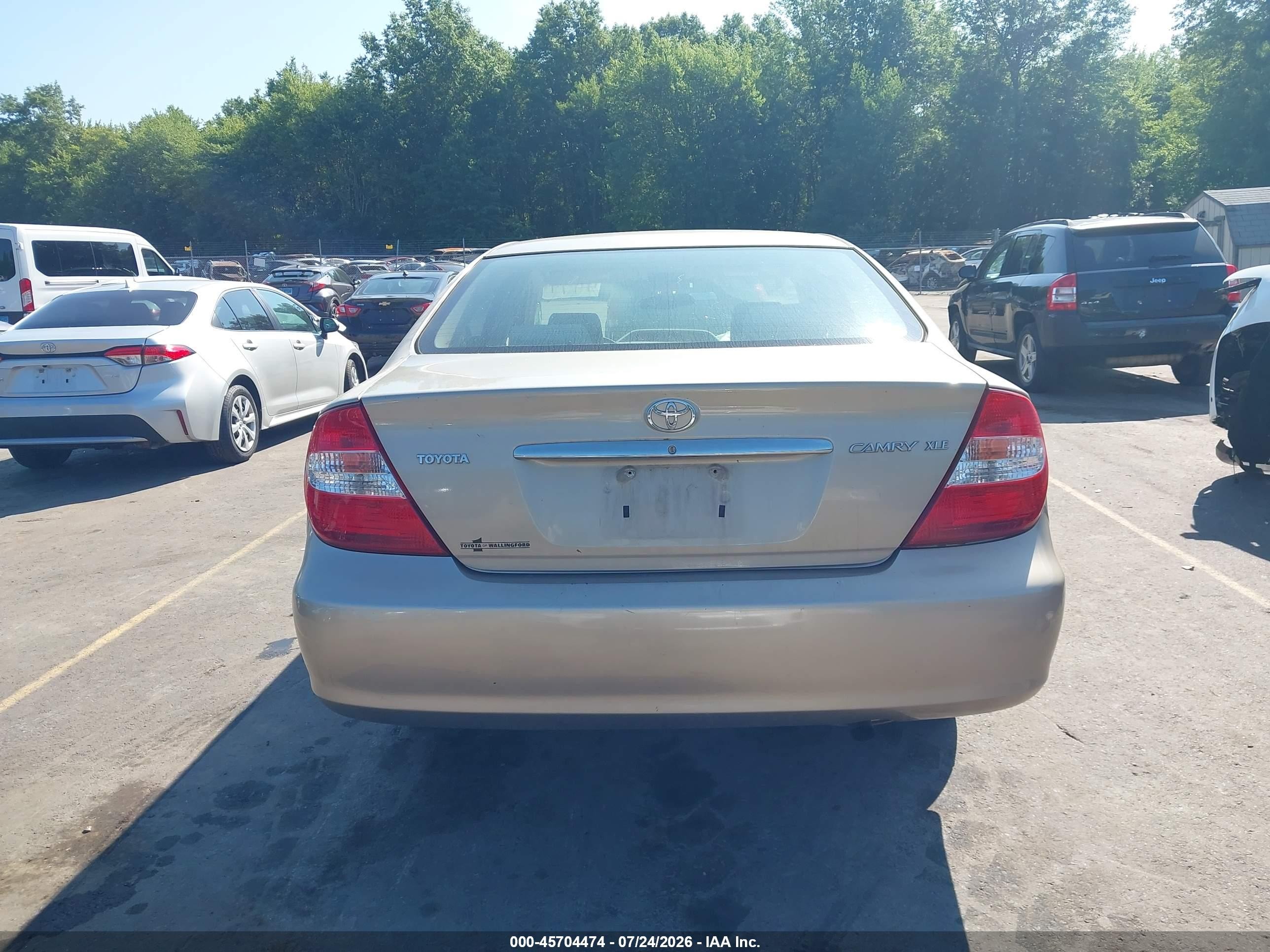 2003 Toyota Camry Xle Tan vin: 4T1BE30K33U741376