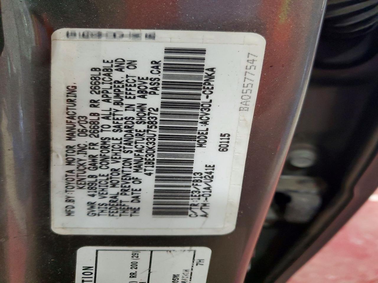 2003 Toyota Camry Le Tan vin: 4T1BE30K33U758372
