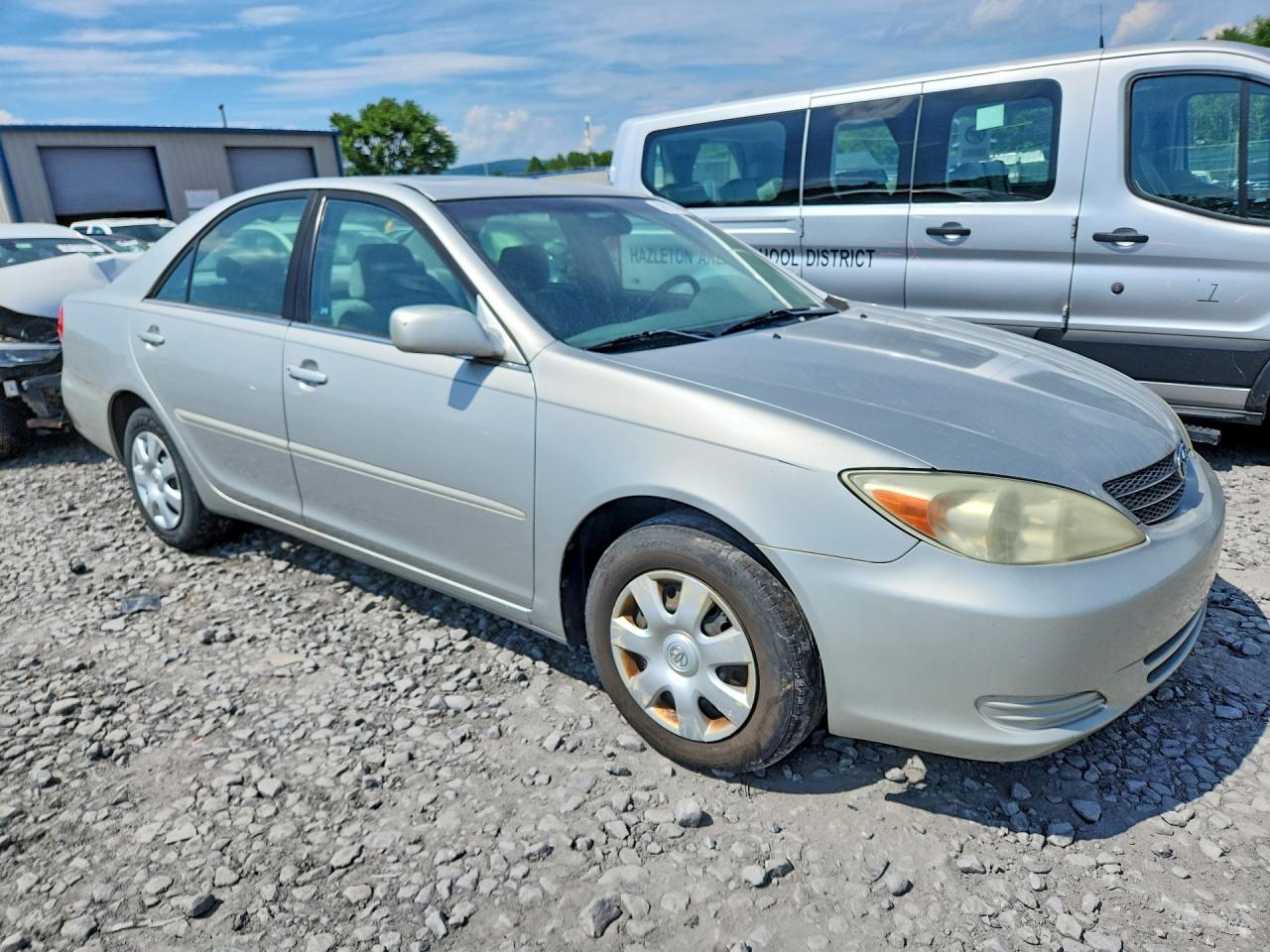 2004 Toyota Camry Le Silver vin: 4T1BE30K34U307895