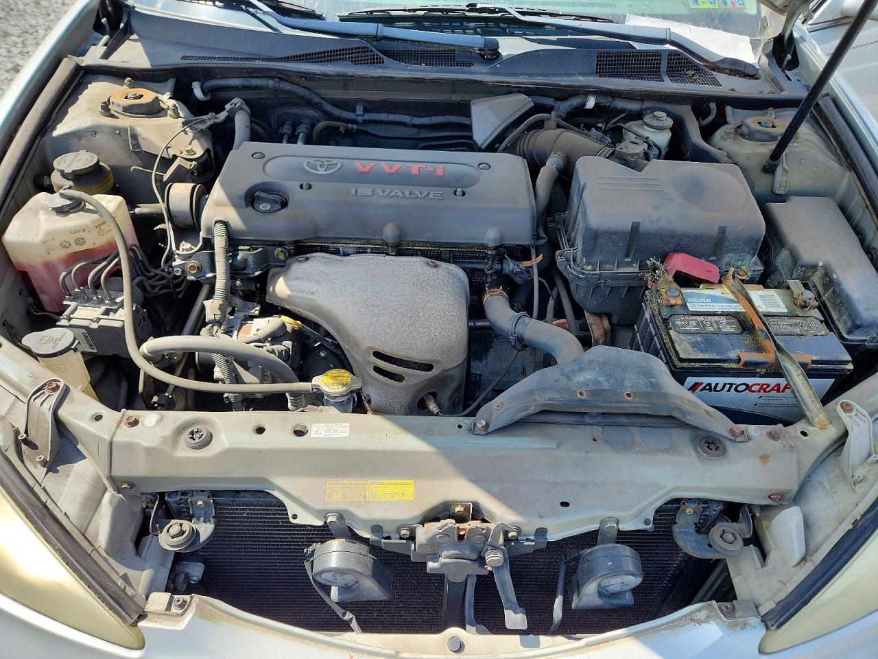 2004 Toyota Camry Le Silver vin: 4T1BE30K34U307895
