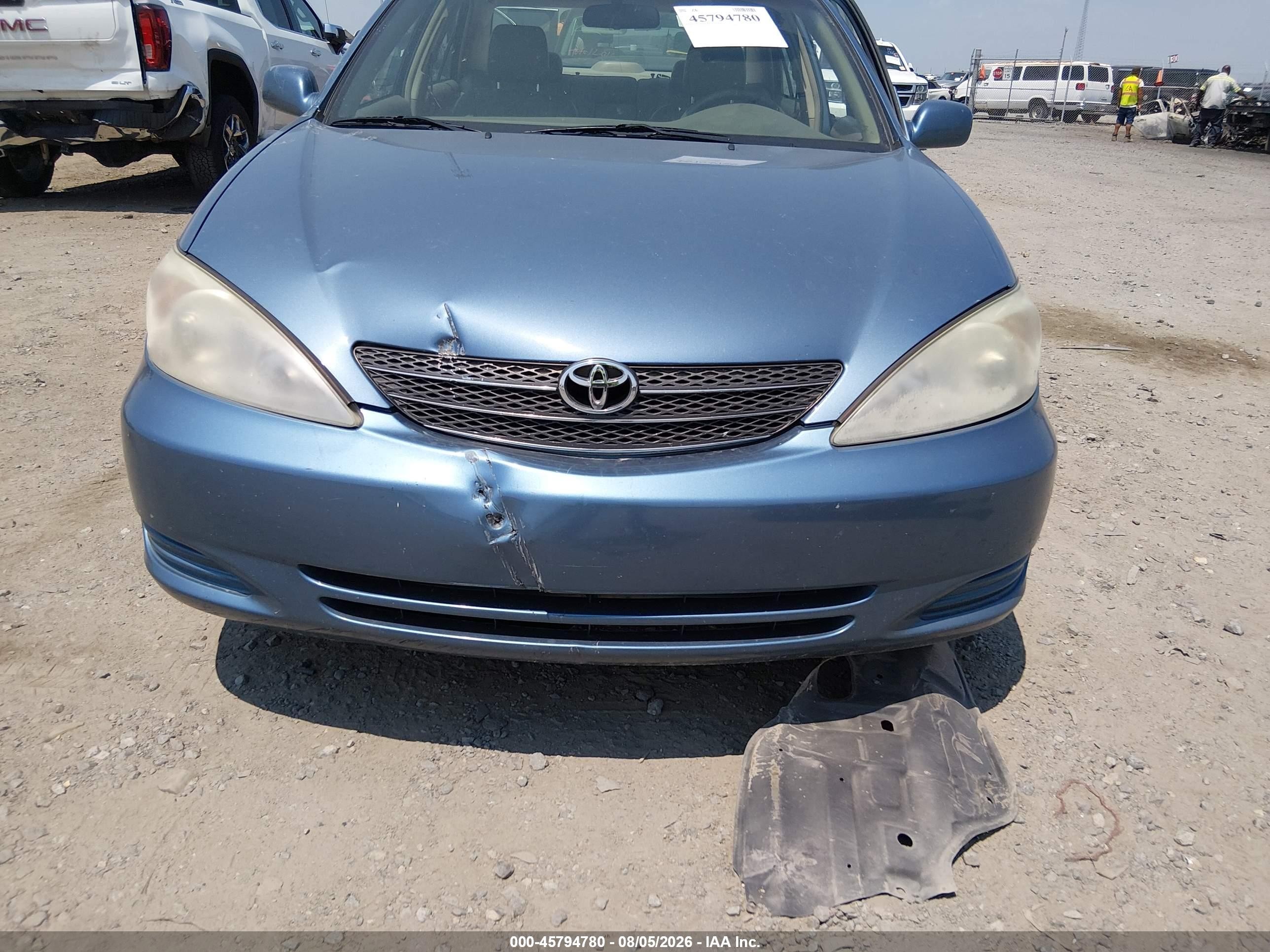 2004 Toyota Camry Le Blue vin: 4T1BE30K34U912984
