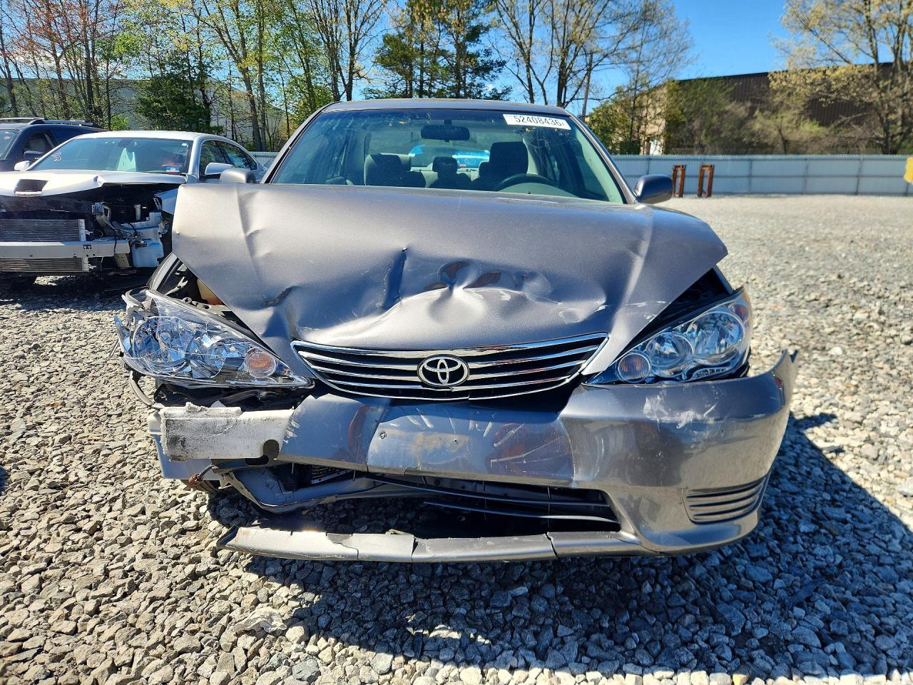 2005 Toyota Camry Le Gray vin: 4T1BE30K35U515812