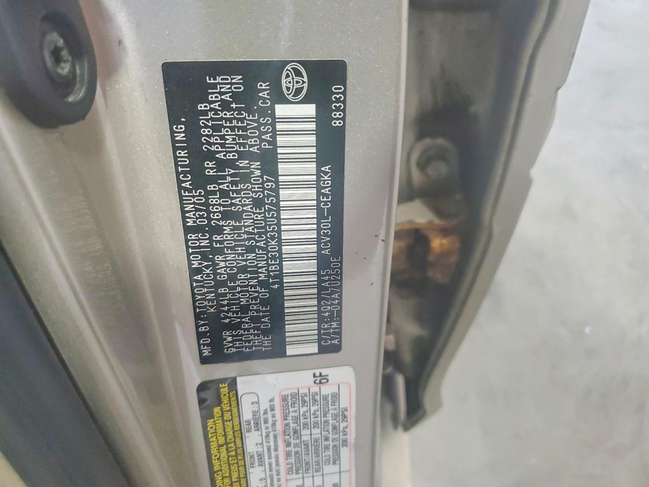 2005 Toyota Camry Xle Gold vin: 4T1BE30K35U575797