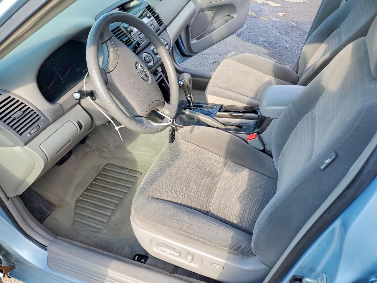 2005 Toyota Camry Le Teal vin: 4T1BE30K35U634508