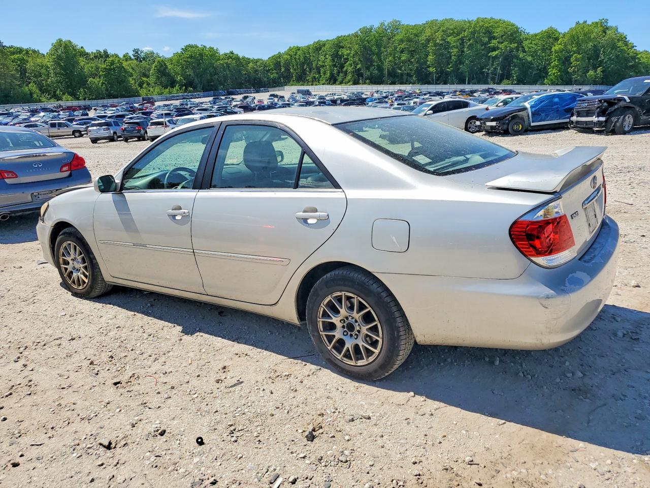 2005 Toyota Camry Xle Silver vin: 4T1BE30K35U981353