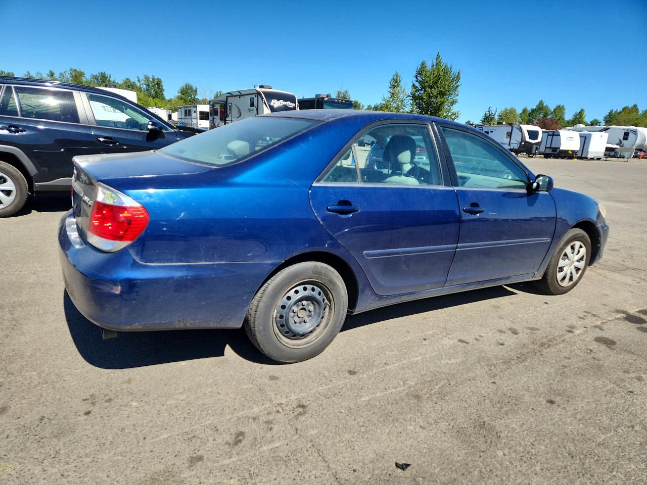 2006 Toyota Camry Le Blue vin: 4T1BE30K36U105125
