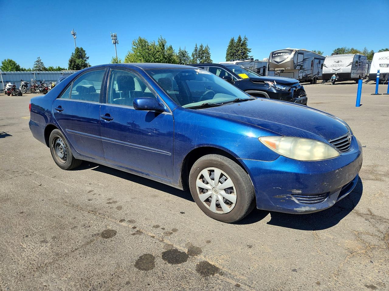 2006 Toyota Camry Le Blue vin: 4T1BE30K36U105125