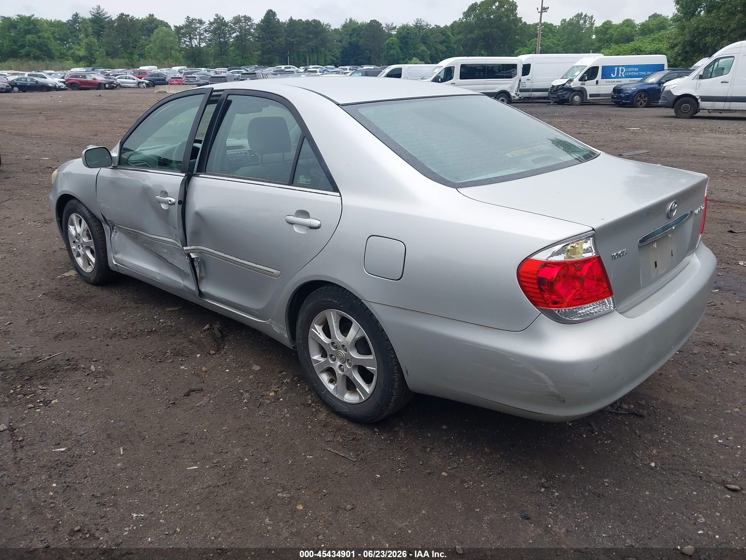 2006 Toyota Camry Xle Silver vin: 4T1BE30K36U125617