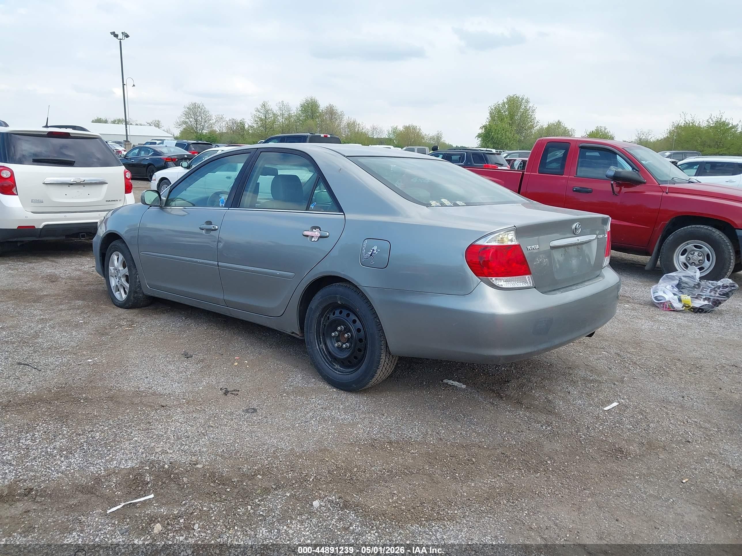 2006 Toyota Camry Xle Серый vin: 4T1BE30K36U654582