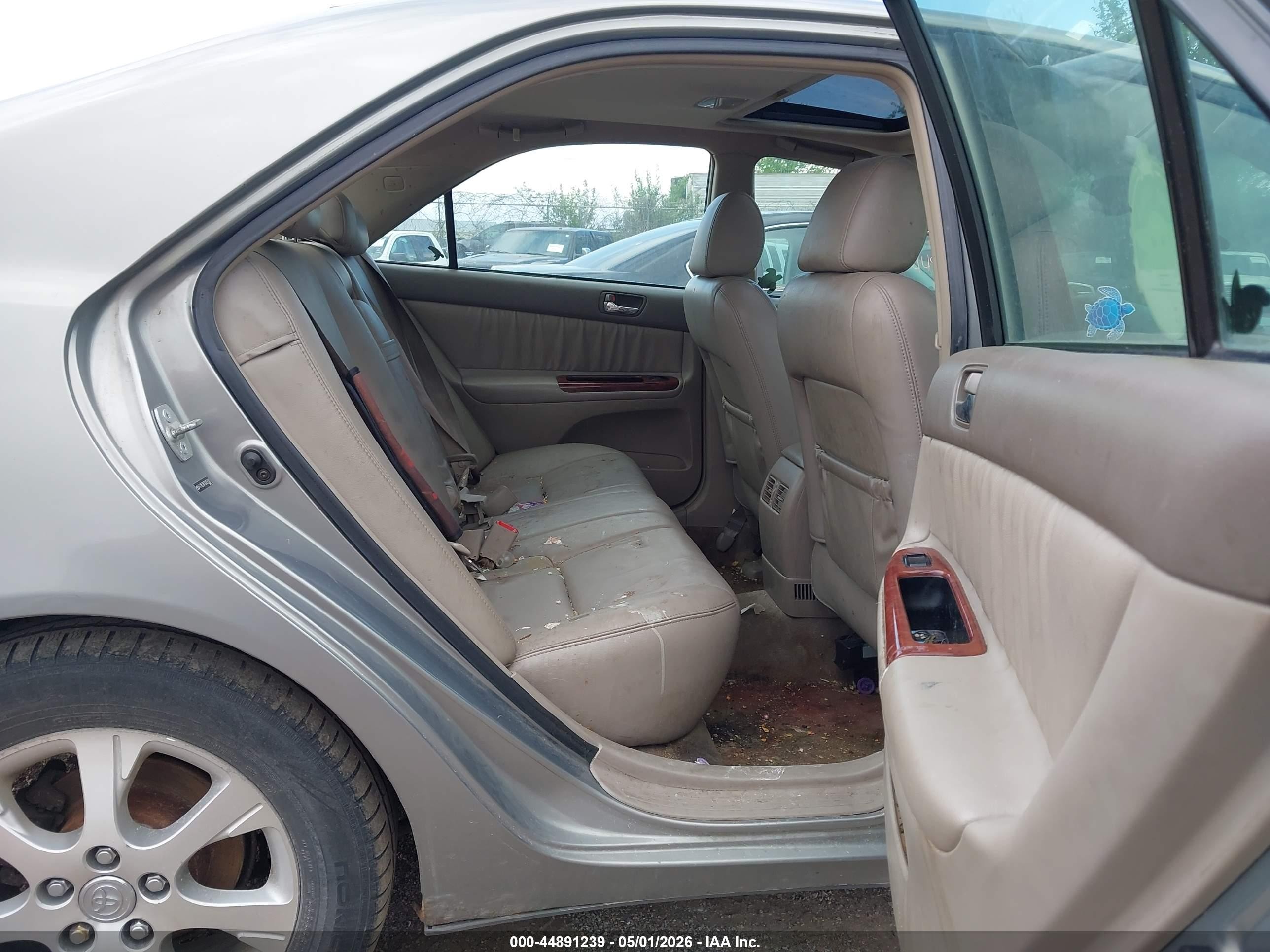 2006 Toyota Camry Xle Серый vin: 4T1BE30K36U654582