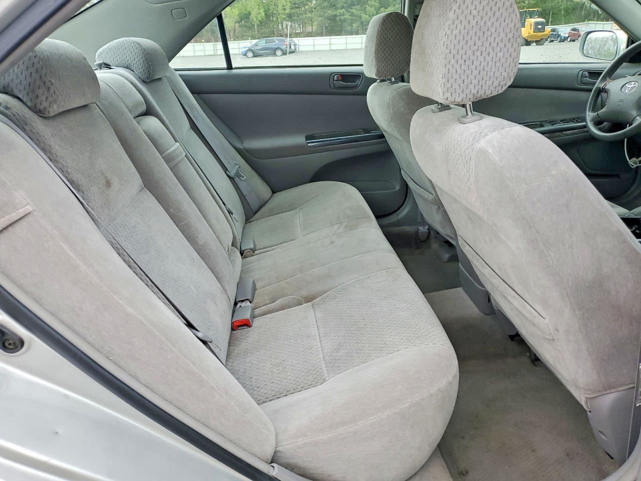 2003 Toyota Camry Le Tan vin: 4T1BE30K43U230680